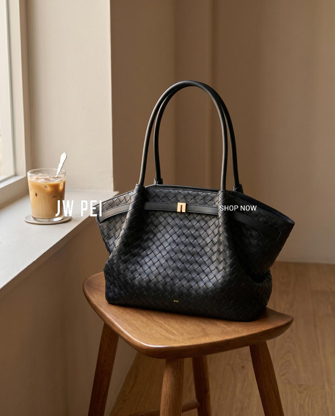 JW PEI FR Facebook ad: Collection Large Hana, E-SHOP OFFICIEL JW PEI FR
