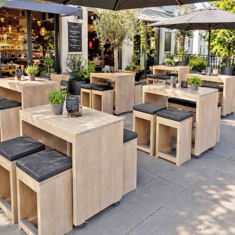 Der Paletten Möbel Shop Facebook ad: Moderne Gastro-Möbel aus Holz für Restaurants, Hotels, Bars…