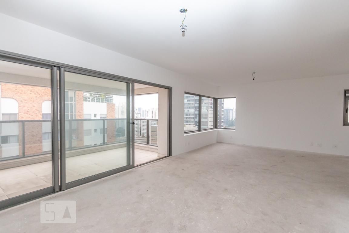 QuintoAndar Facebook ad: Procurando uma nova casa para morar?