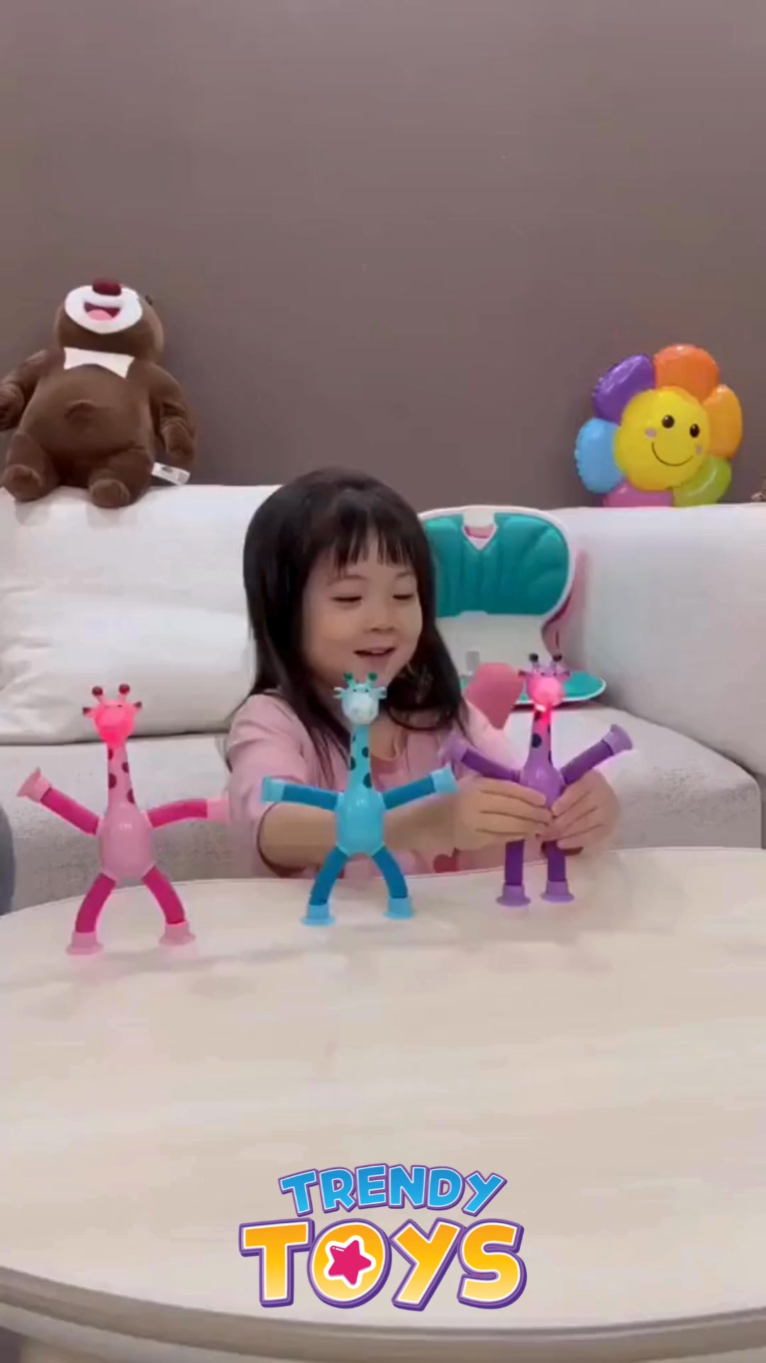 Trendy Toys Facebook ad: First Check Then Pay