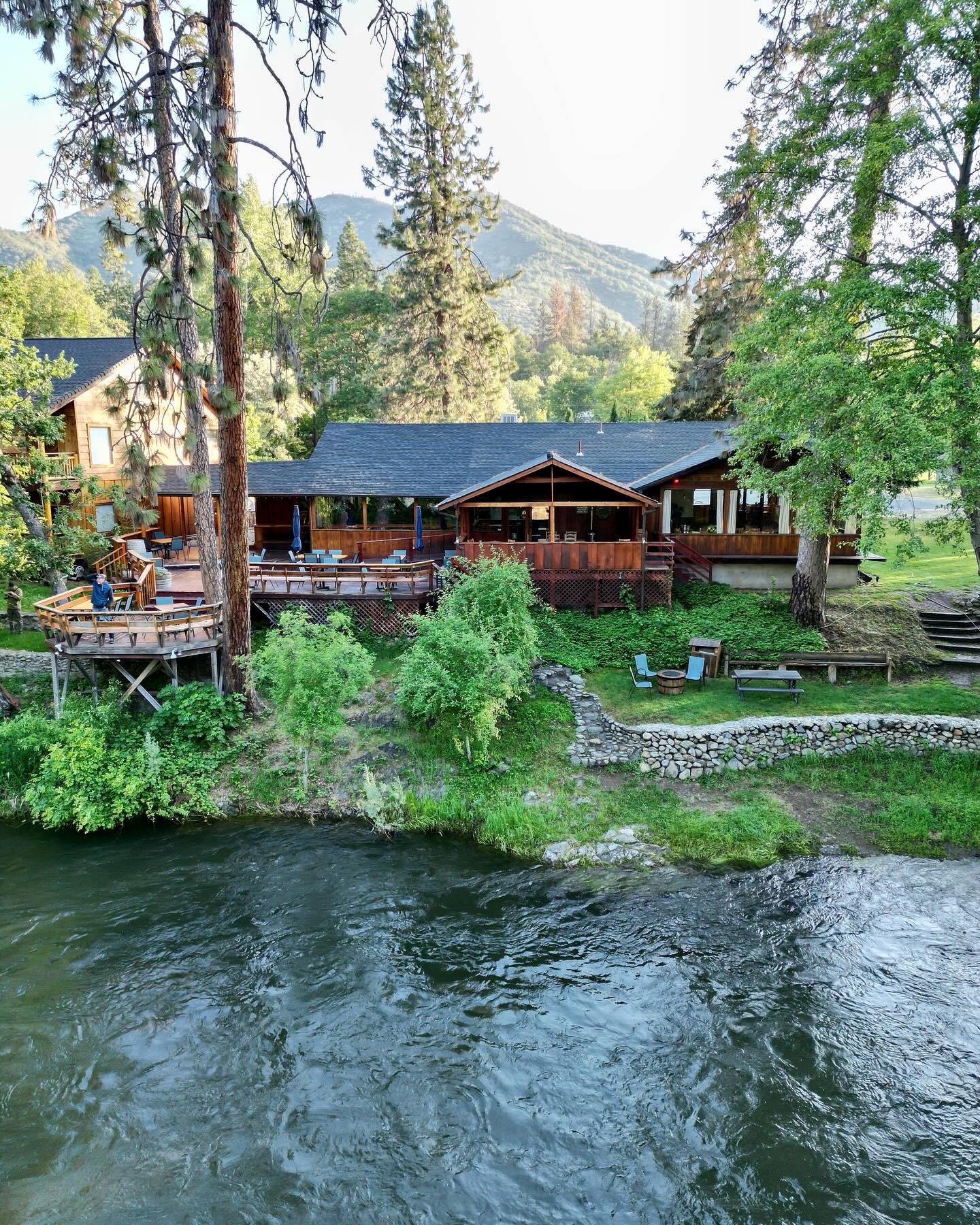 The Lindsay Lodge & Restaurant Facebook ad: Riverfront dining @ The Lindsay Lodge in the…