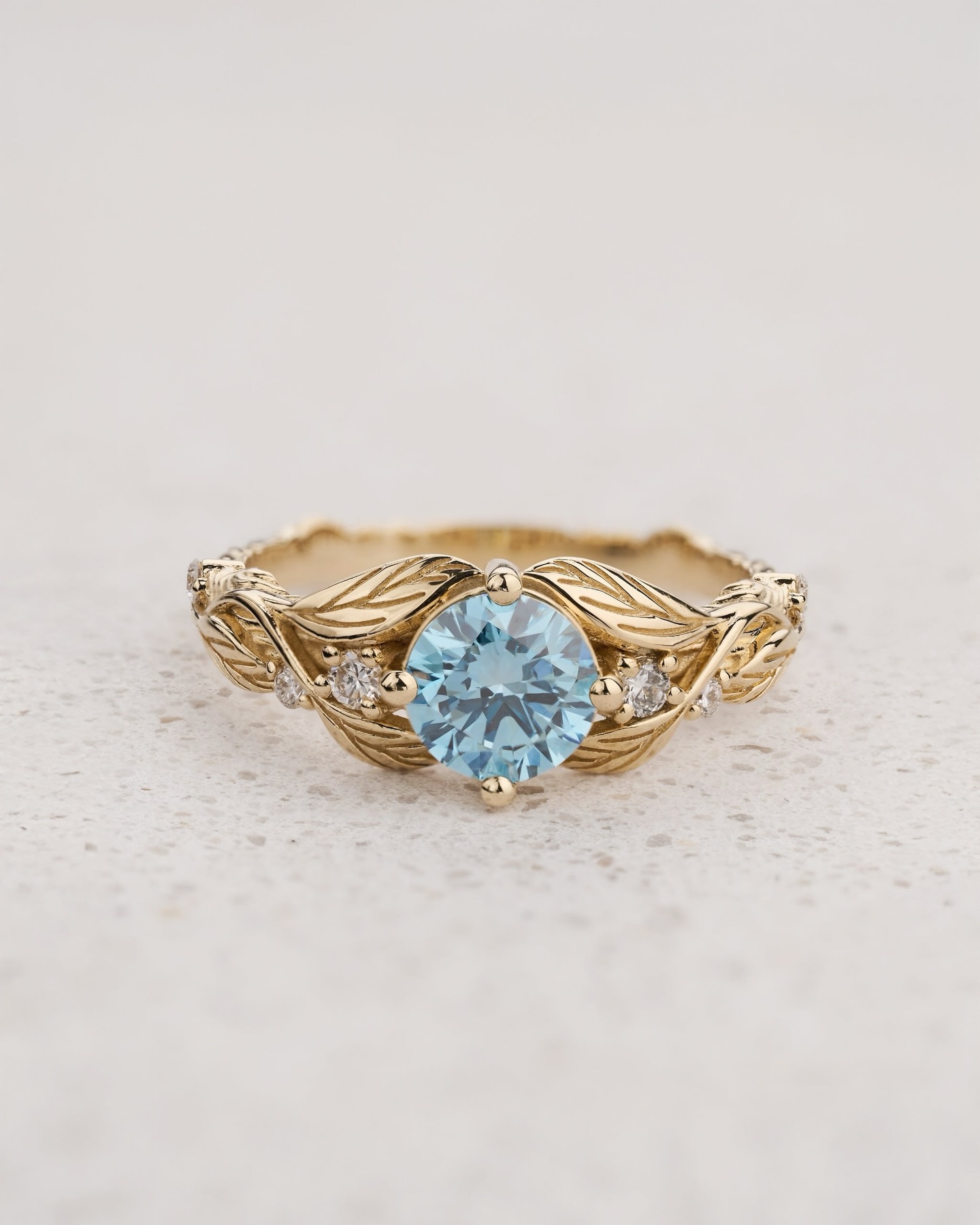 Eden Garden Jewelry Facebook ad: What if diamonds weren’t just clear?
