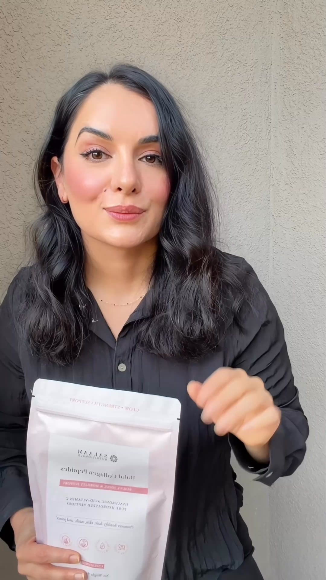 Muslim Pharmacist Dr. Saimah Facebook ad: Prioritize your health this year - Halal Collagen