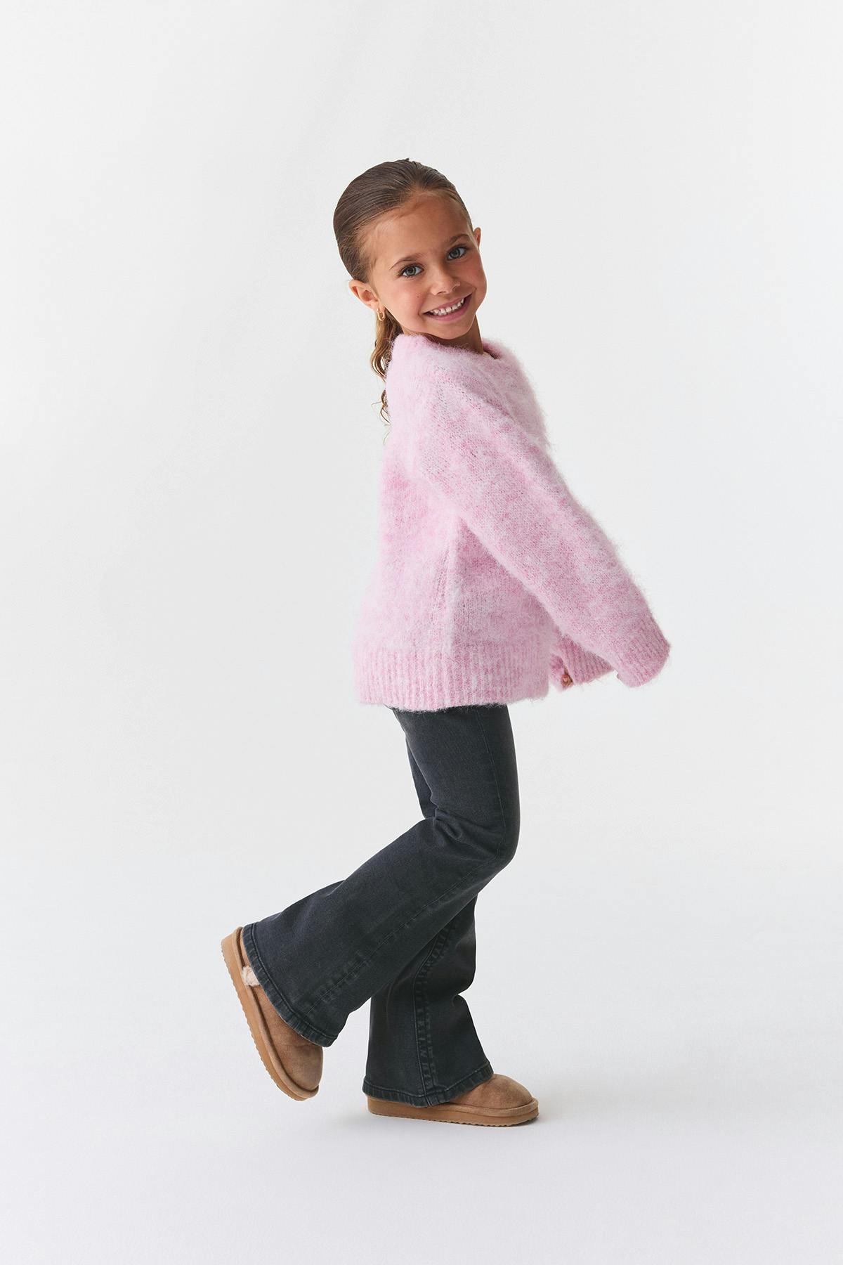 Gina Tricot Facebook ad: Nu lancerer vi Young Petite.