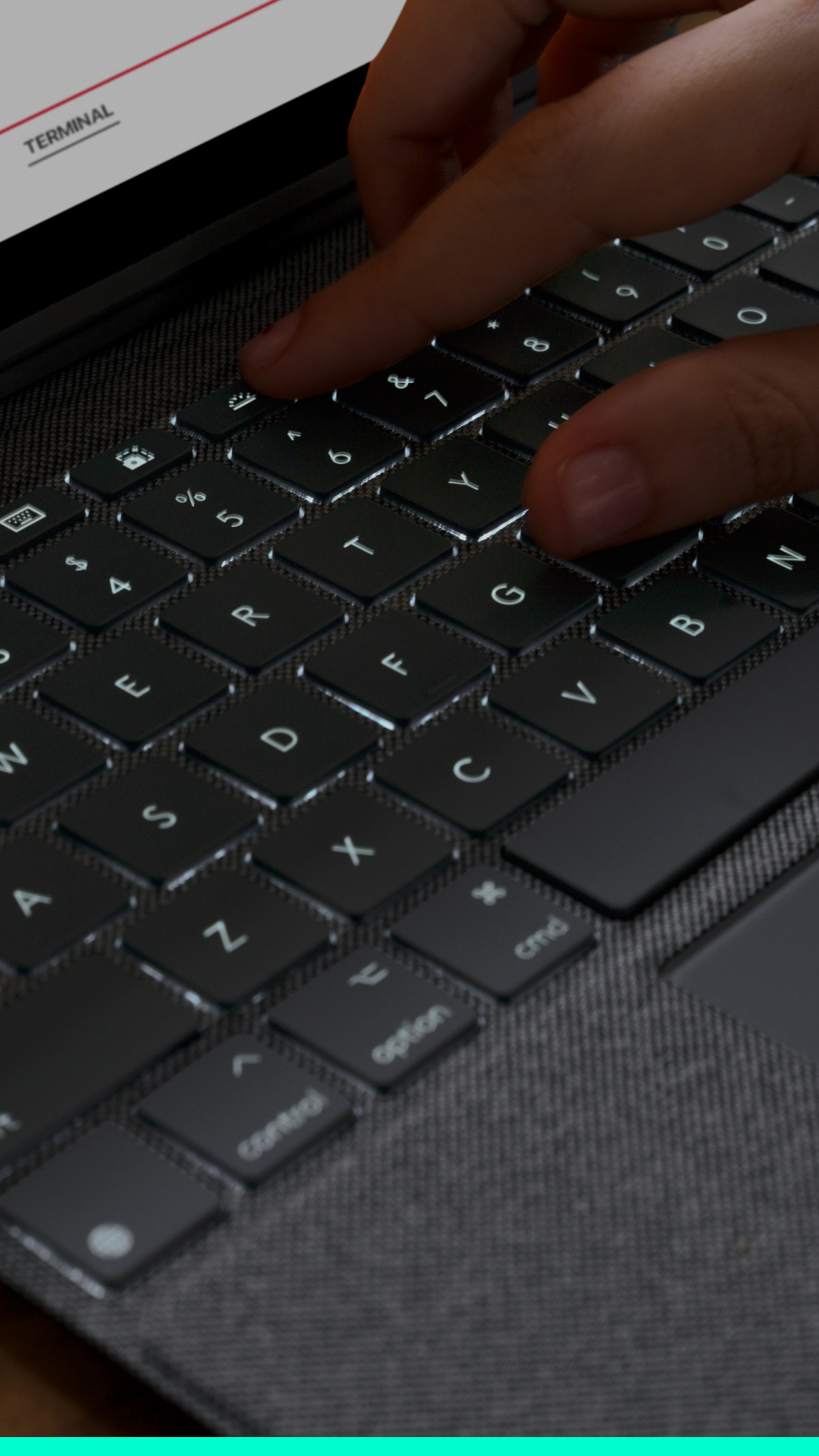 Logitech Facebook ad