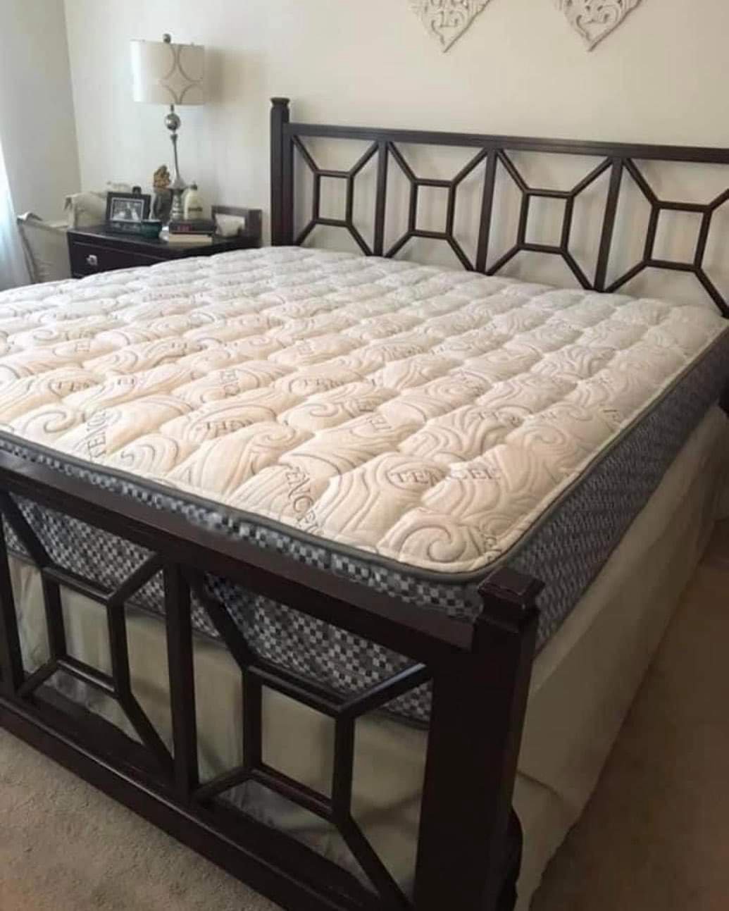 Michael Hudson Facebook ad: Brand New Queen Mattress In-Stock 25 Down