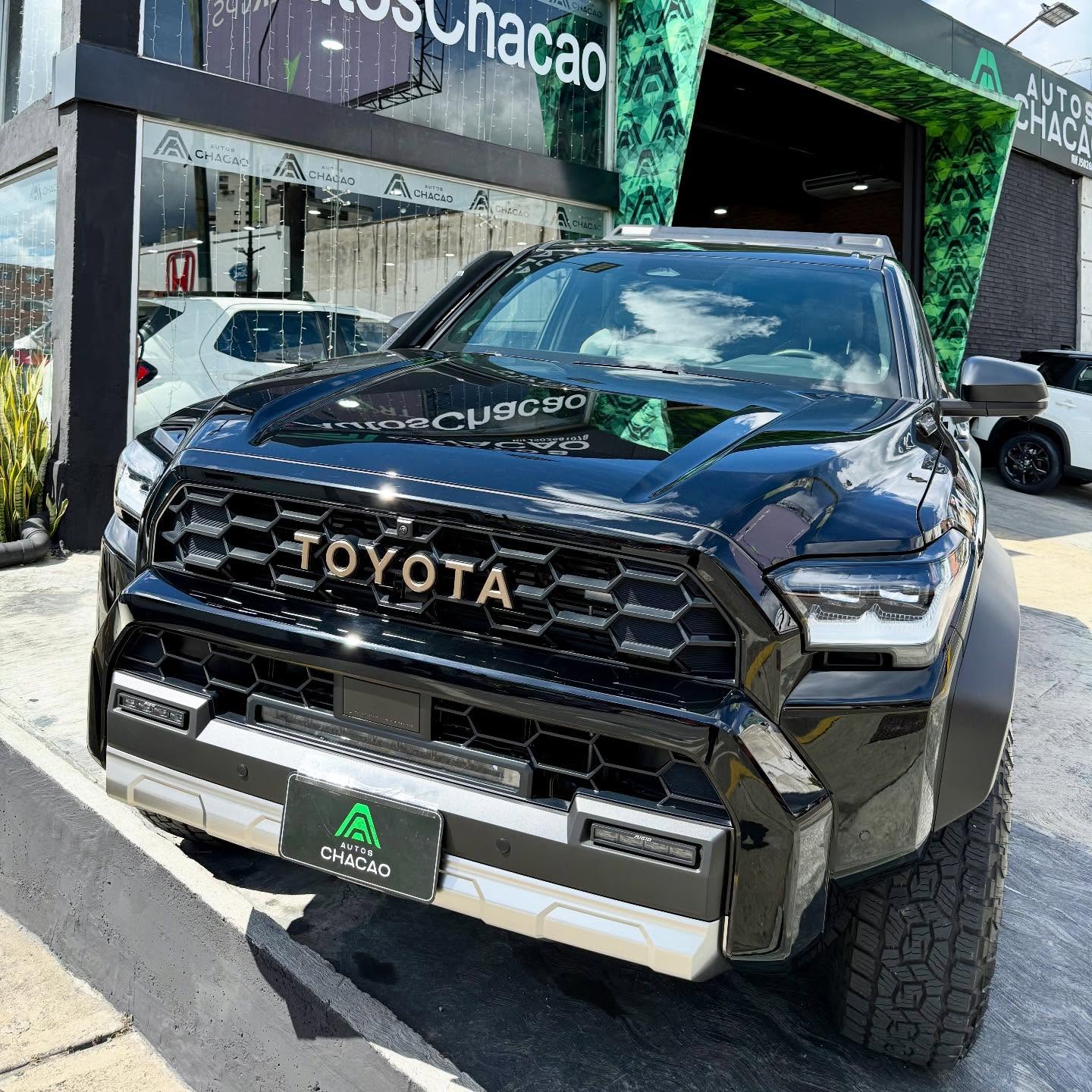 autoschacao Facebook ad: TOYOTA 4RUNNER TRAIL HUNTER I FORCÉ MAX 4X4