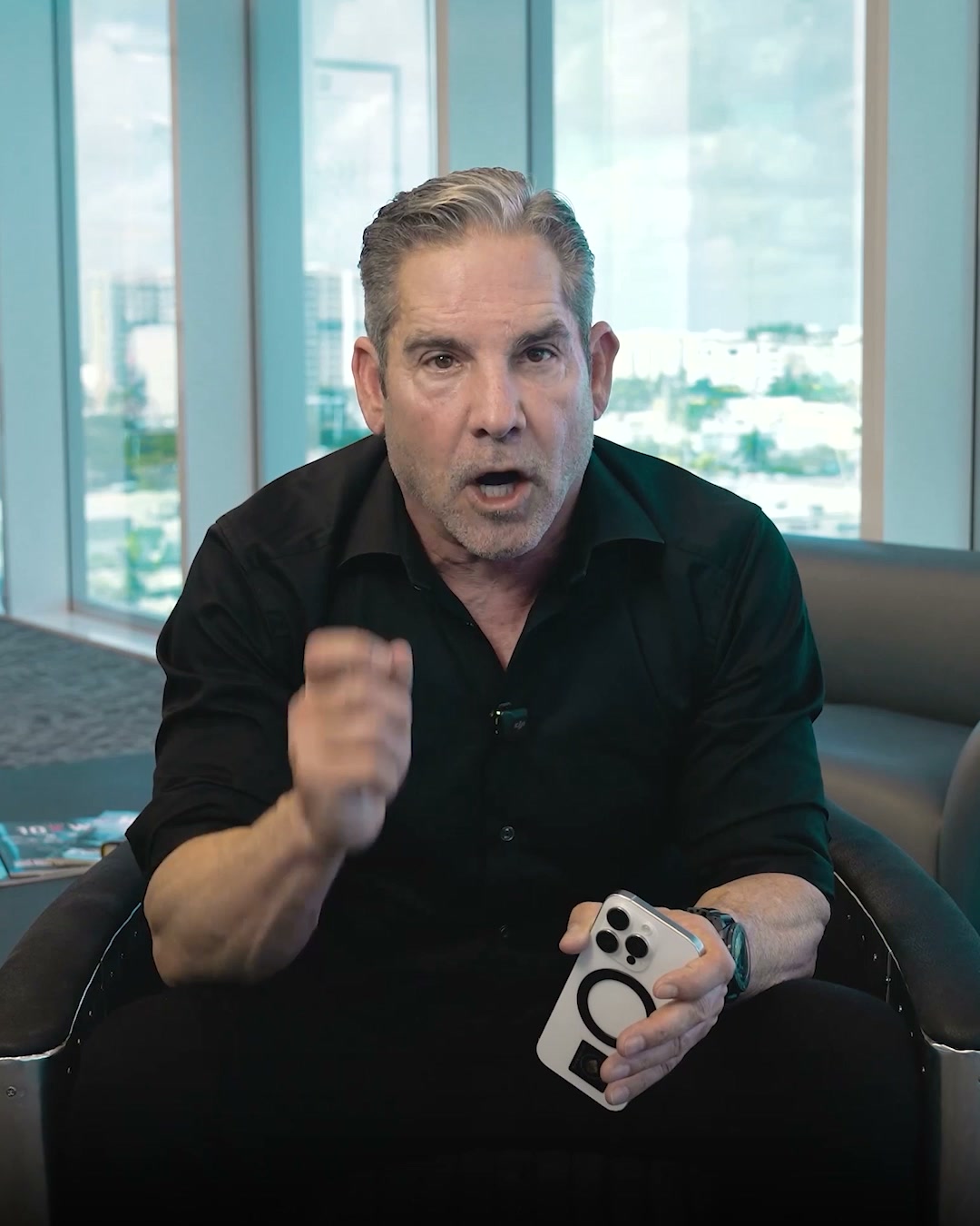 Grant Cardone Facebook ad: Staying Small Isn't a Strategy
