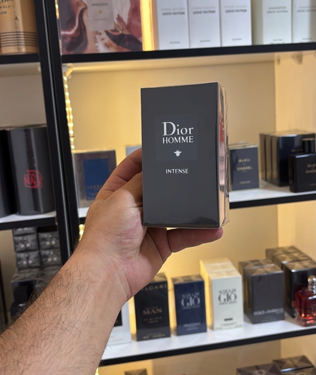 Luxury.perfume11 Facebook ad: احصل عليه بسعر عطر ديور هوم انتنس خصم…