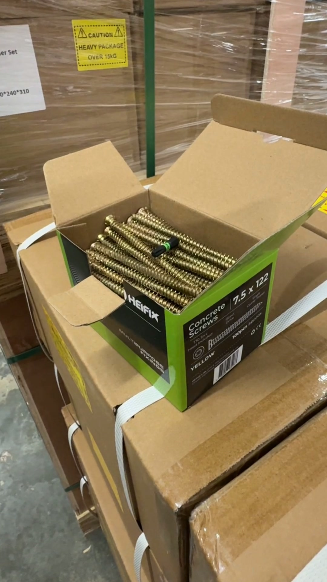 Heifix Facebook ad: 120mm Concrete Screws, 100 Pack Only £9.99