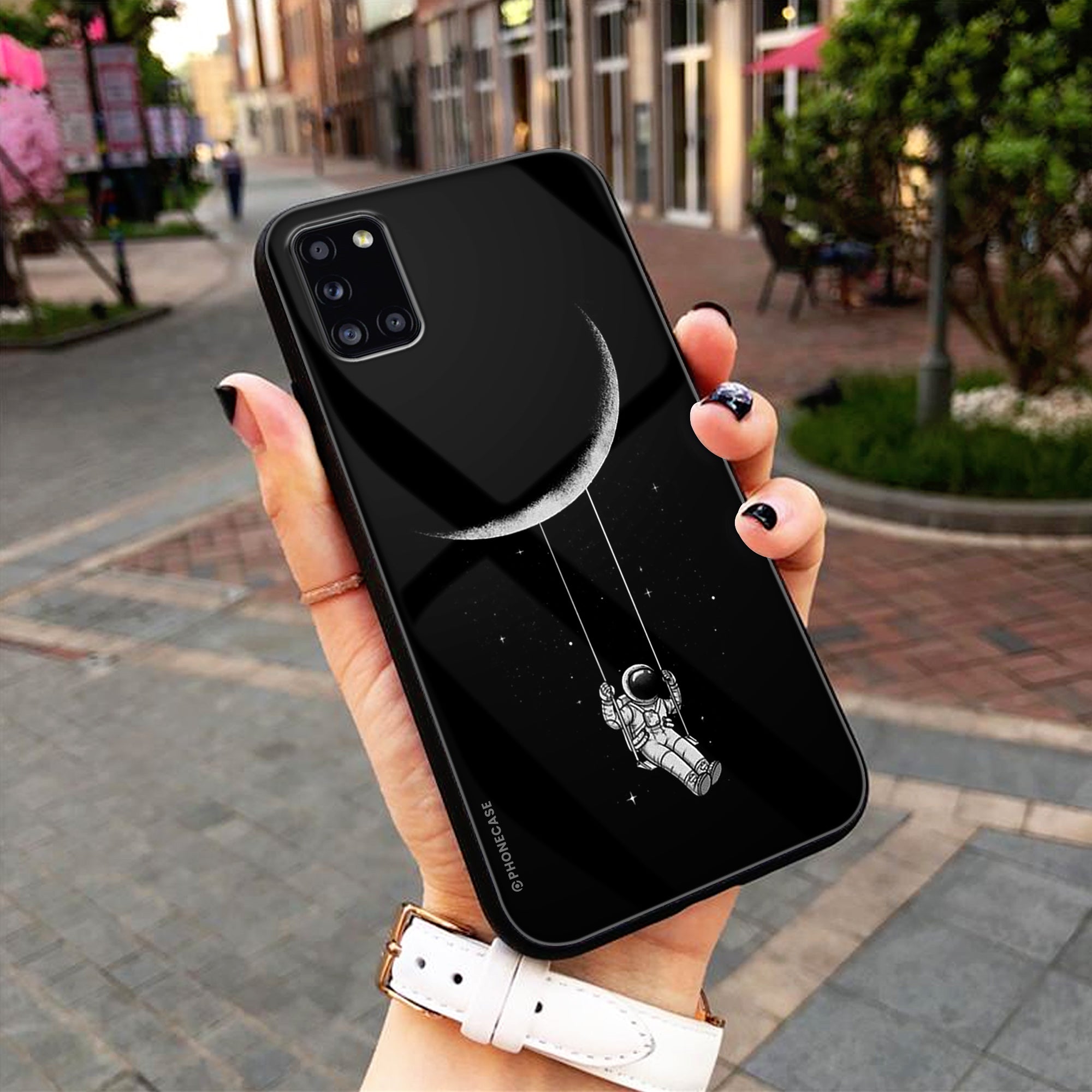 PhoneCase Pakistan Facebook ad