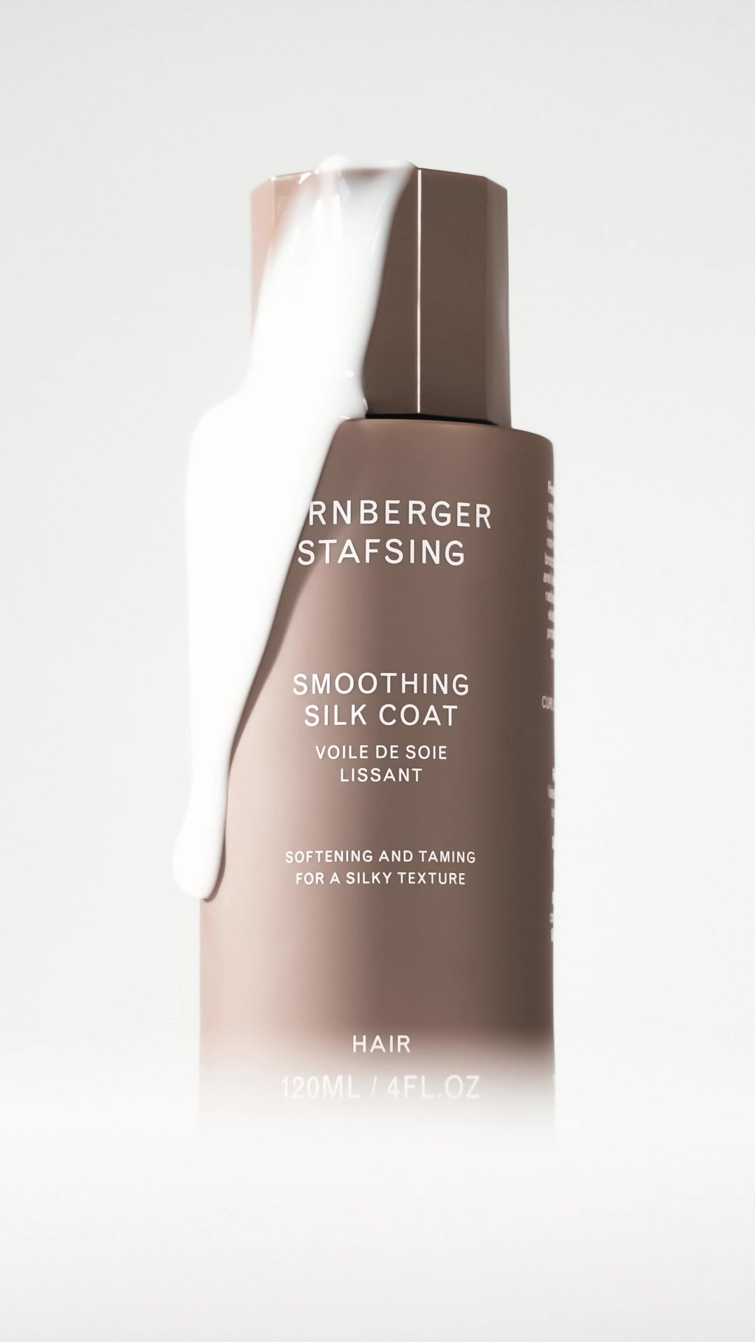Saether Professional Facebook ad: Prisvinnande Smoothing Silk Coat