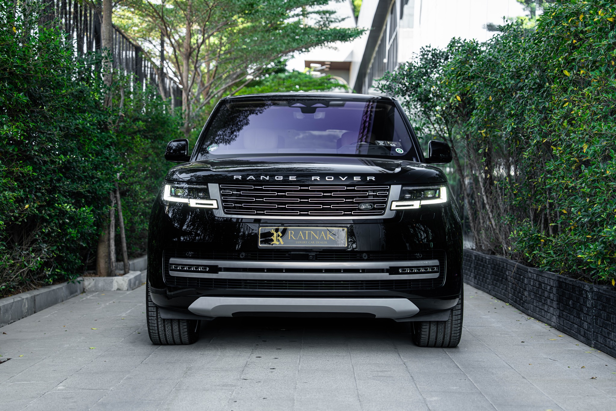 Ratnak Luxury Car Dealer Facebook ad