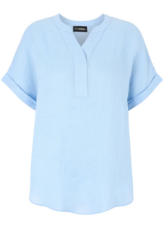 Maatjemeer.nl / De Dames van Akkrum Facebook ad: Grote maten blouses voor elke gelegenheid.