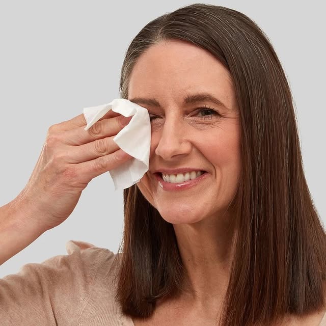 Butterflies Eyecare Facebook ad: Are you always rubbing or dabbing your irritated…
