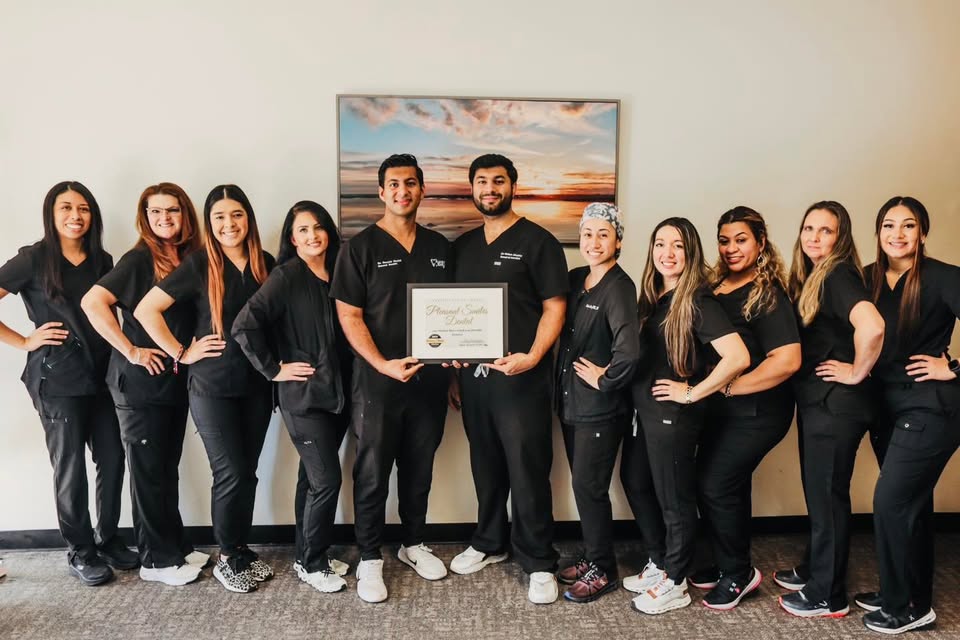 Pleasant Smiles Dental Facebook ad: Voted Best Dentist 4X!