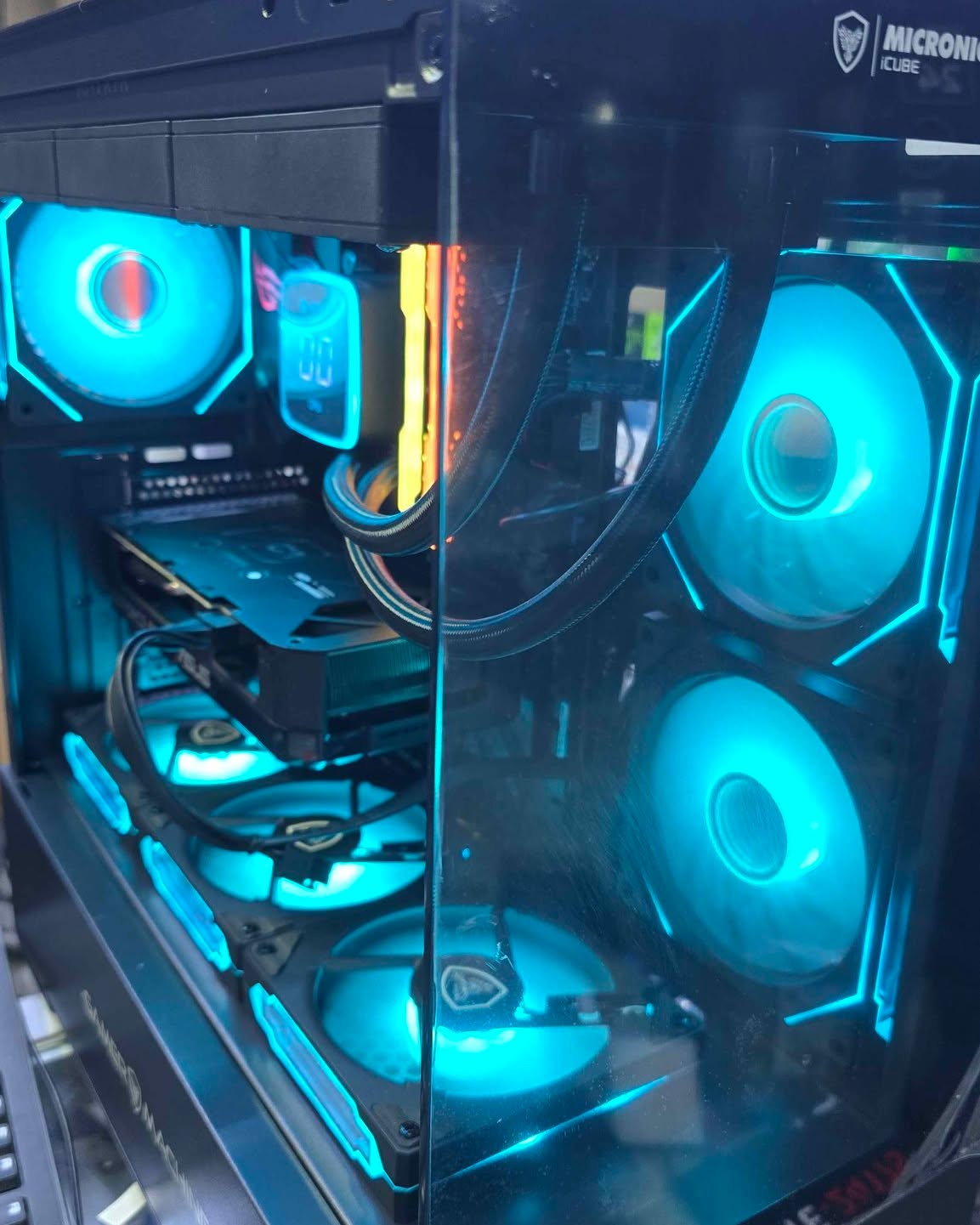 Jose Soto Facebook ad: PC GAMER / ARQUITECTURA / INGENIERÍA/ CORE I9 10900KF +…