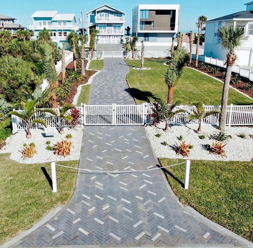 ALLPHASES FENCE and PAVERS Facebook ad: 'From meh - to mesmerizing