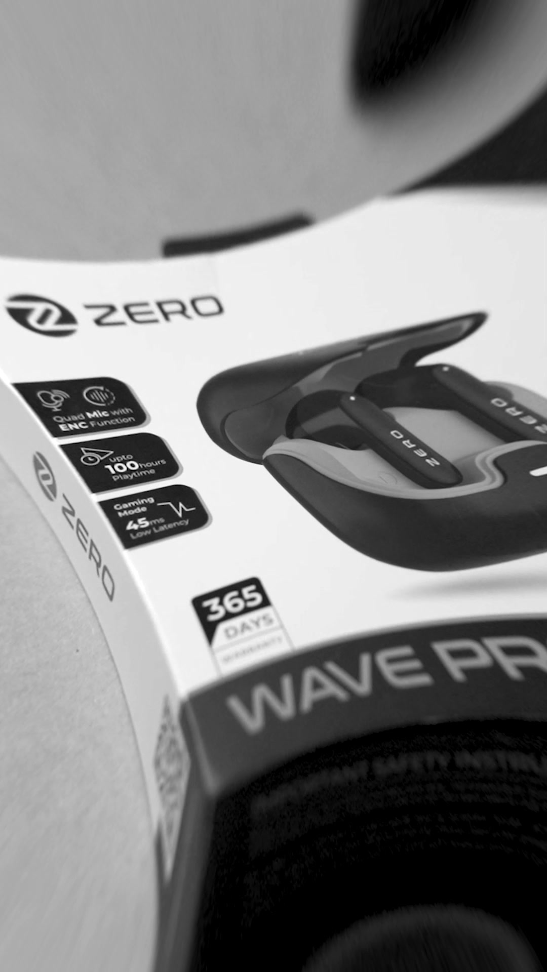 Fusiontechie Facebook ad: Wave Pro earbuds @ Rs 4,999/-