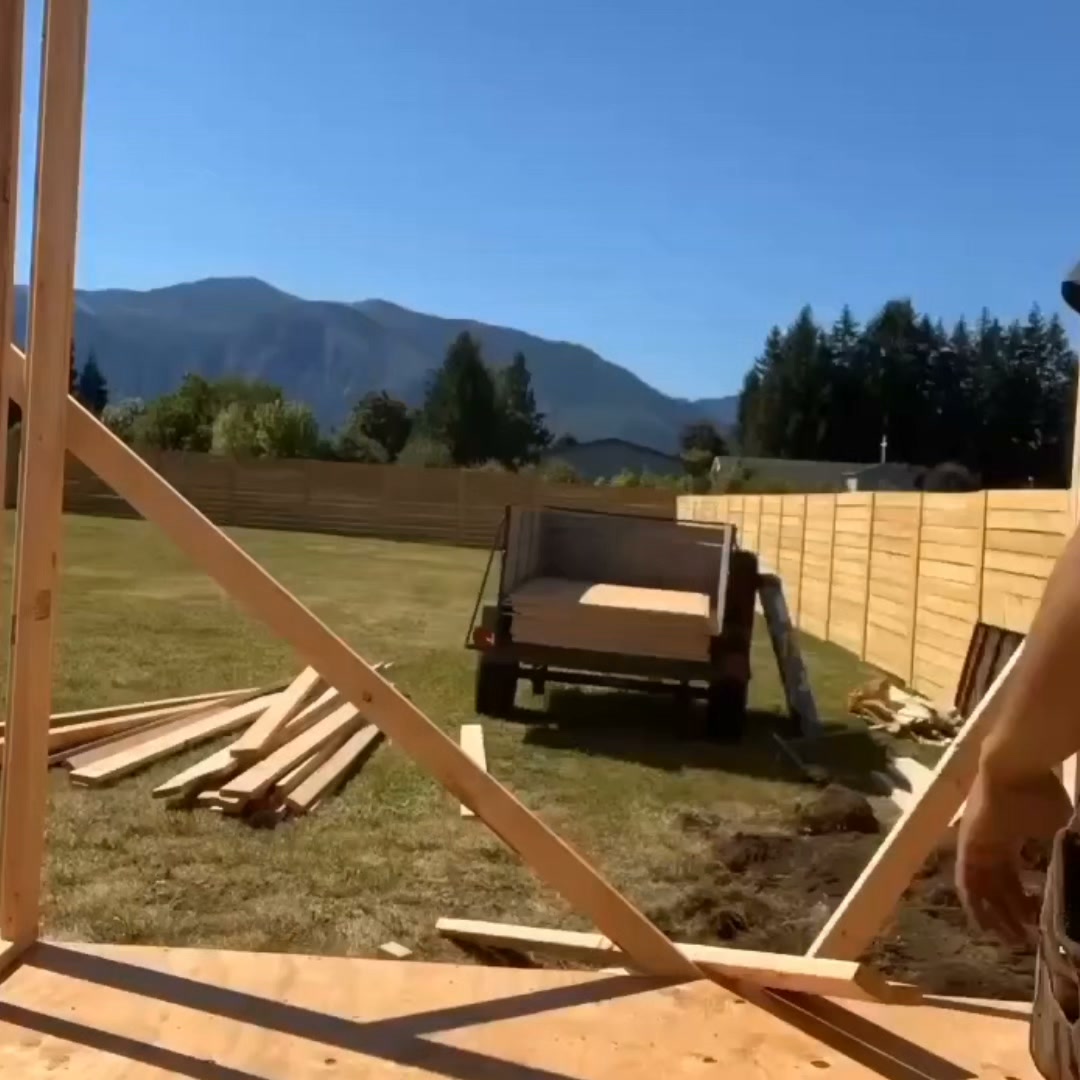Master Crafts DIY Facebook ad: Build Your Own Shed, Without the Guesswork