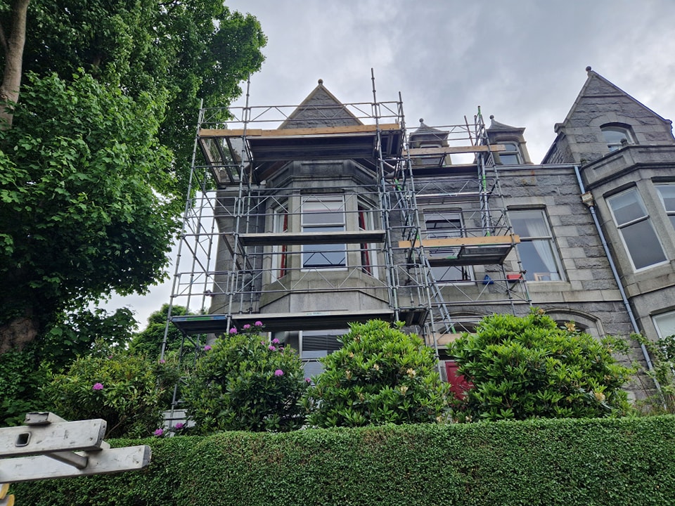 Mannofield Roofing service's Aberdeen  Facebook ad