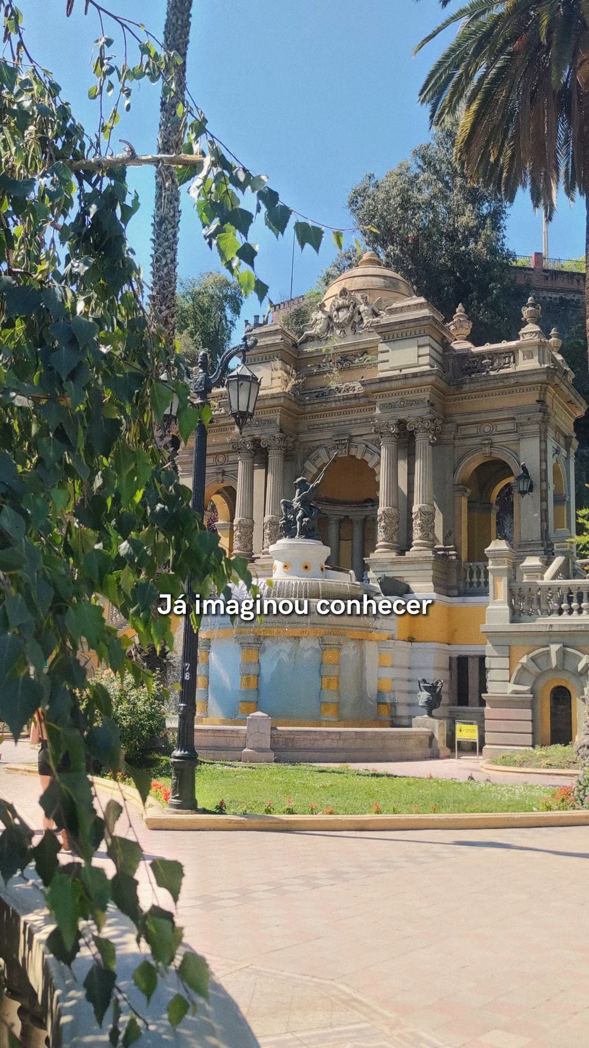 Full Tour - Turismo no Chile Facebook ad: CONHEÇA SANTIAGO NO SEU PRÓPRIO RITMO