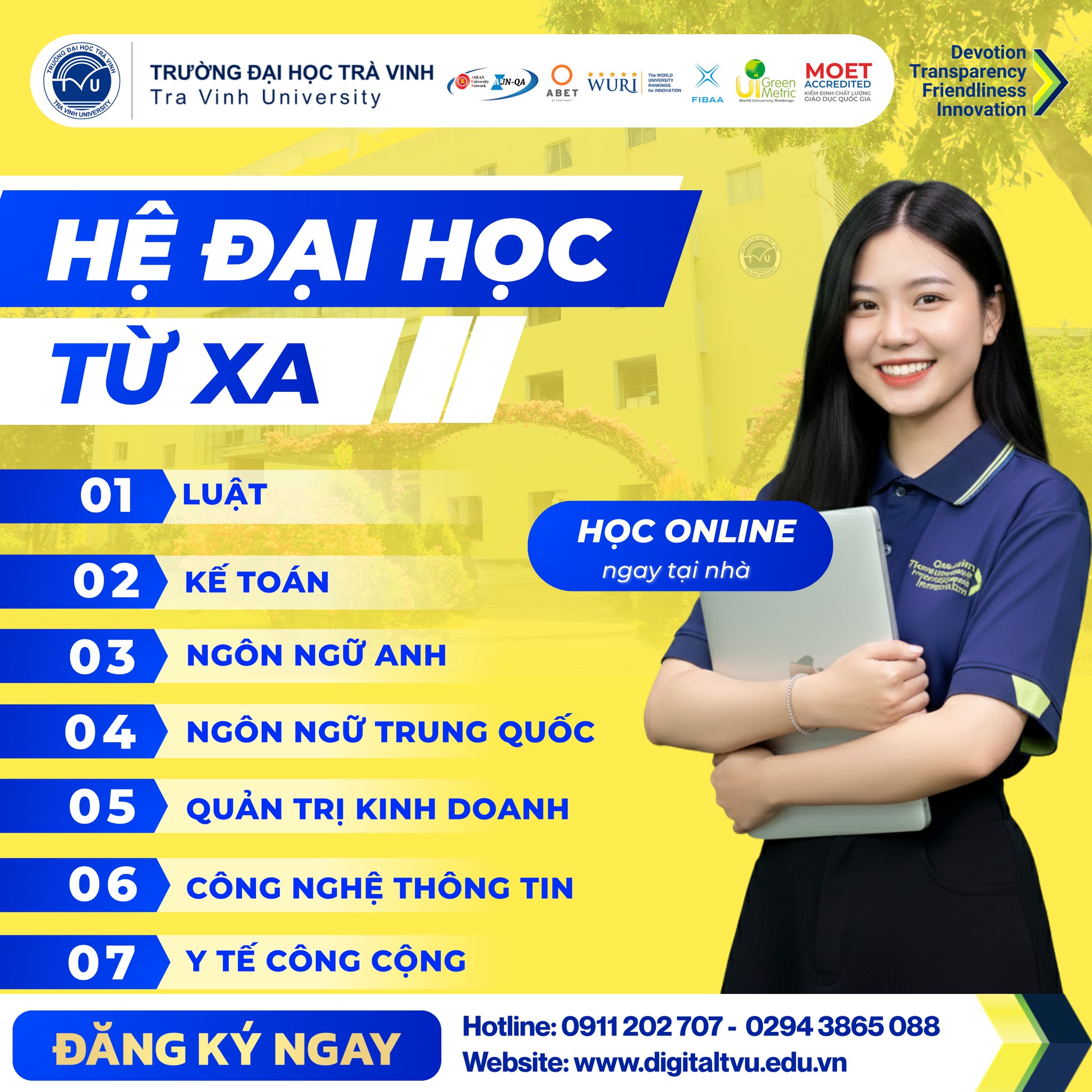 Đại học Trà Vinh - Tuyển sinh Đại học trực tuyến Facebook ad