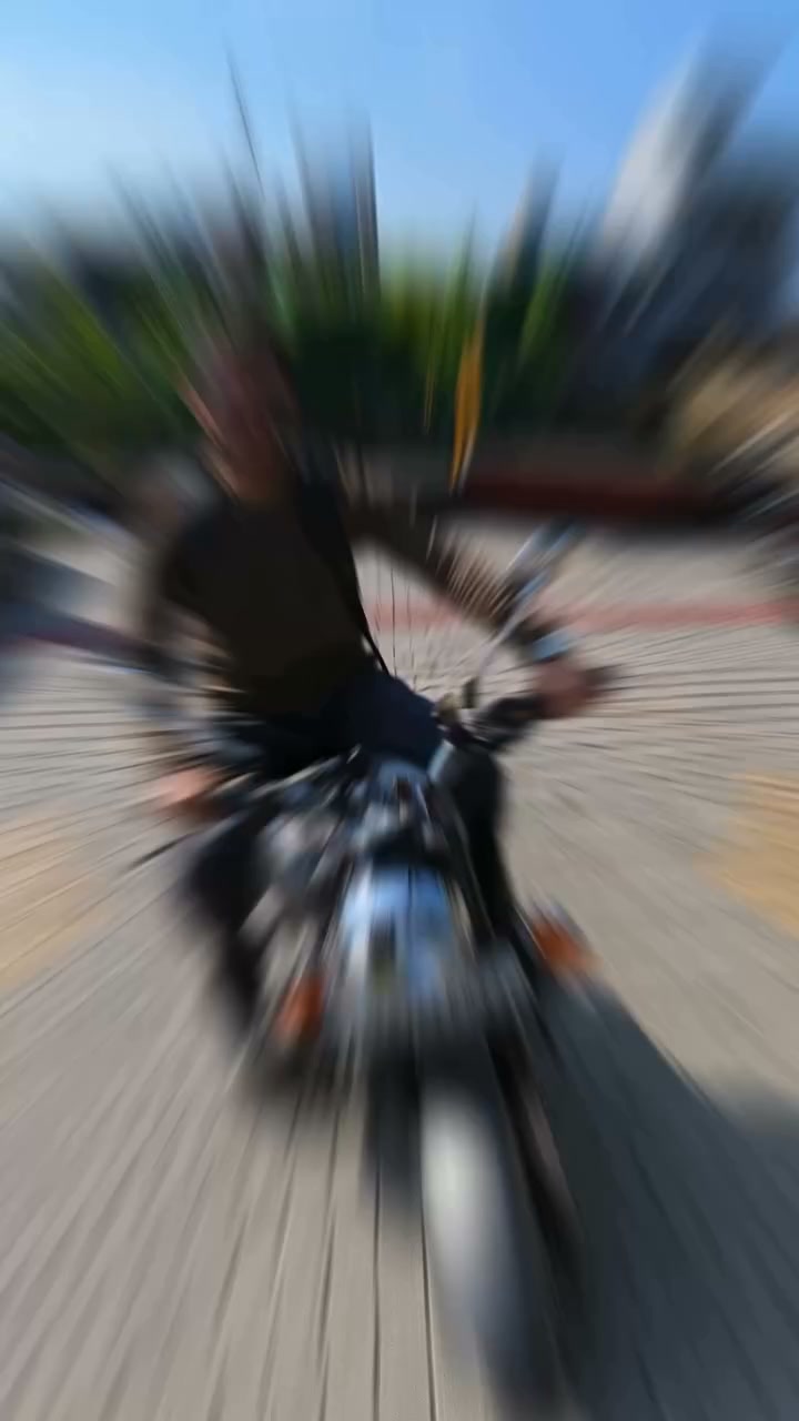 Insta360India Facebook ad: Buy Insta360 X6 Before September 30