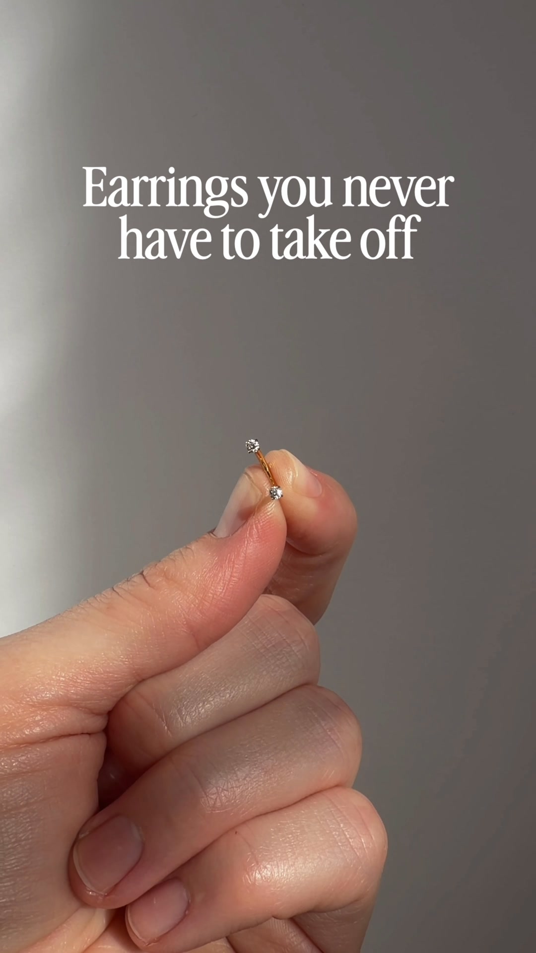 Shop aiti Facebook ad: Poke-free earrings for everyday