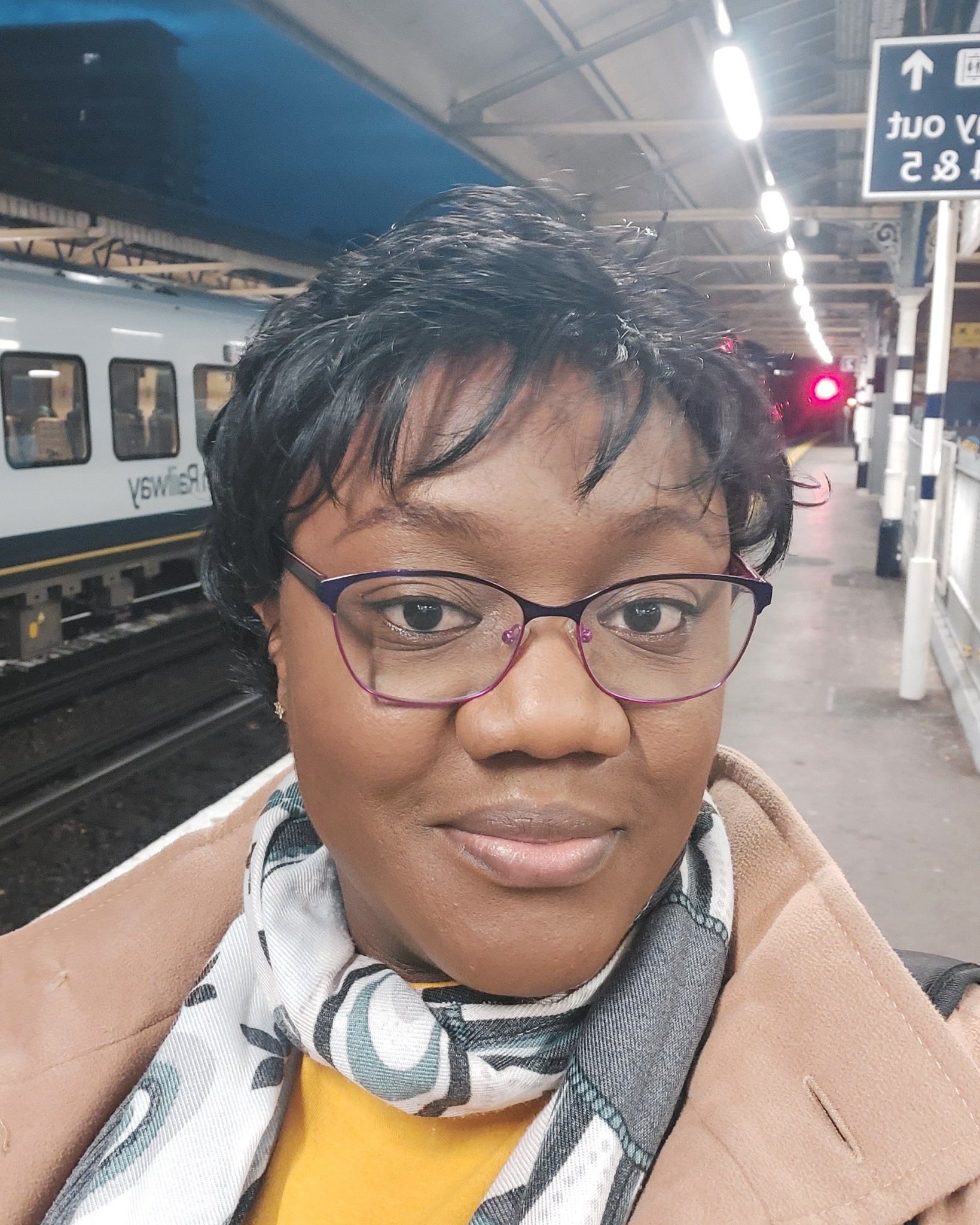 Kemi StrideUp Facebook ad: Can we have it ALL?