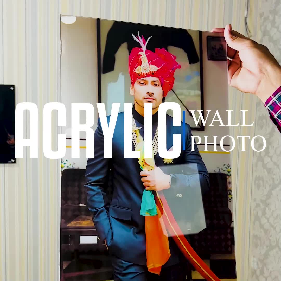 OMGSshopOfficial Facebook ad: Acrylic Wall Photos