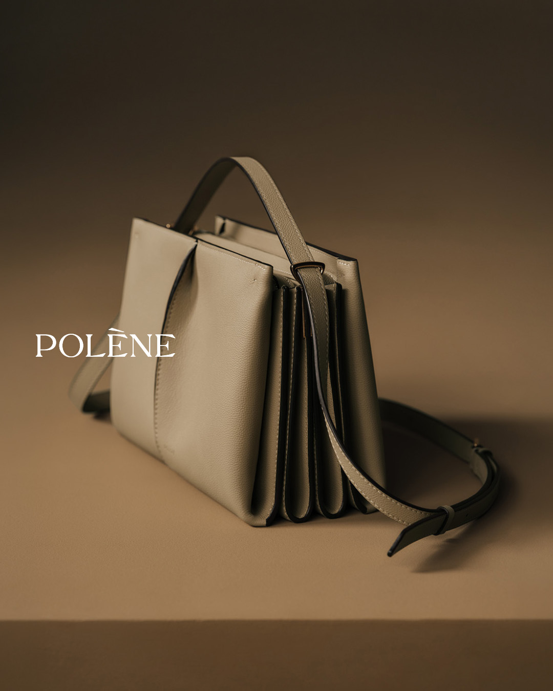 Polène Facebook ad: Découvrir le modèle