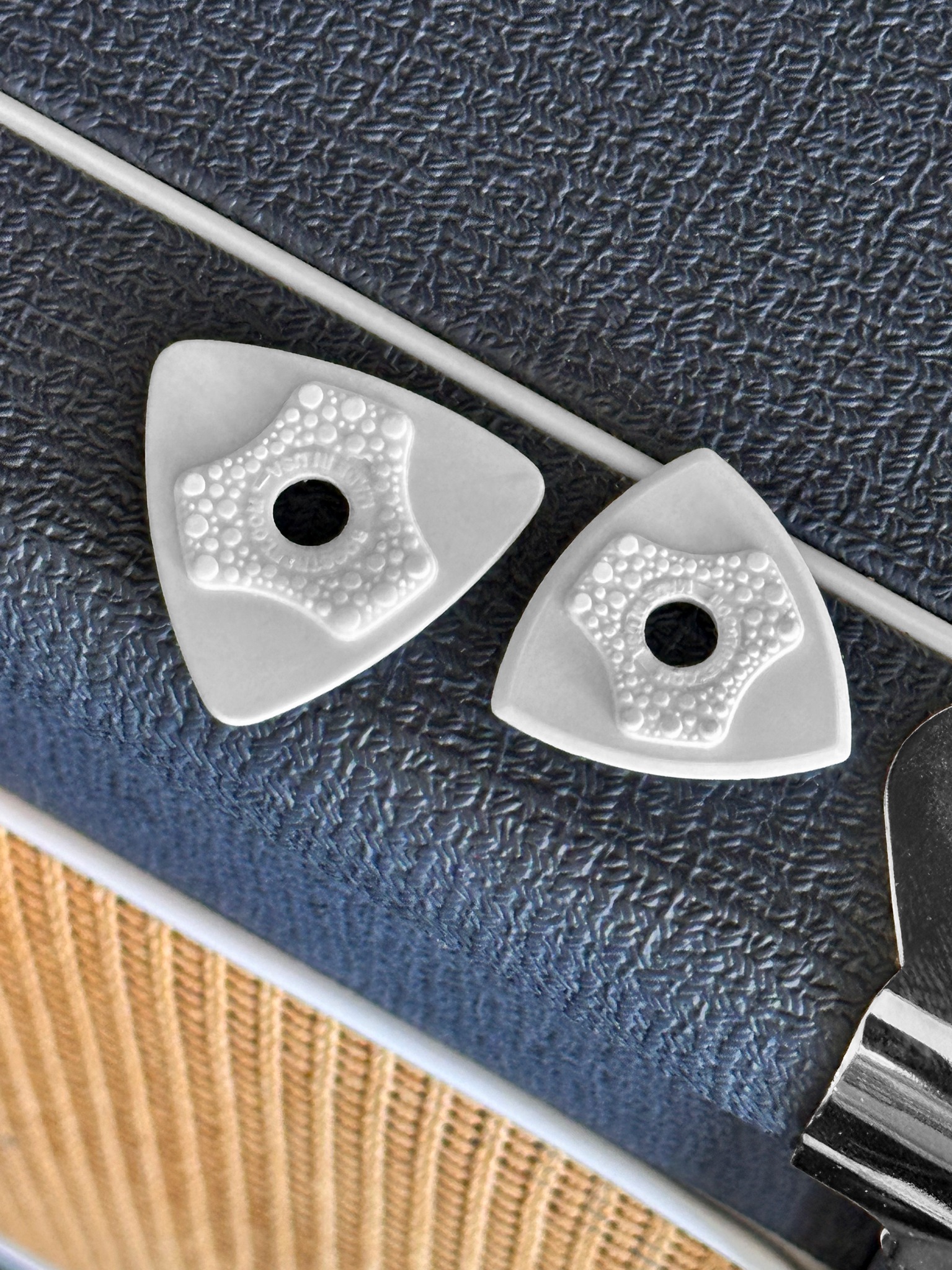Bog Street Facebook ad: The Gift Guitarists Actually Use