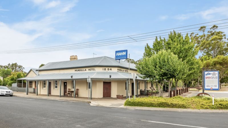 Commercial Real Estate Facebook ad