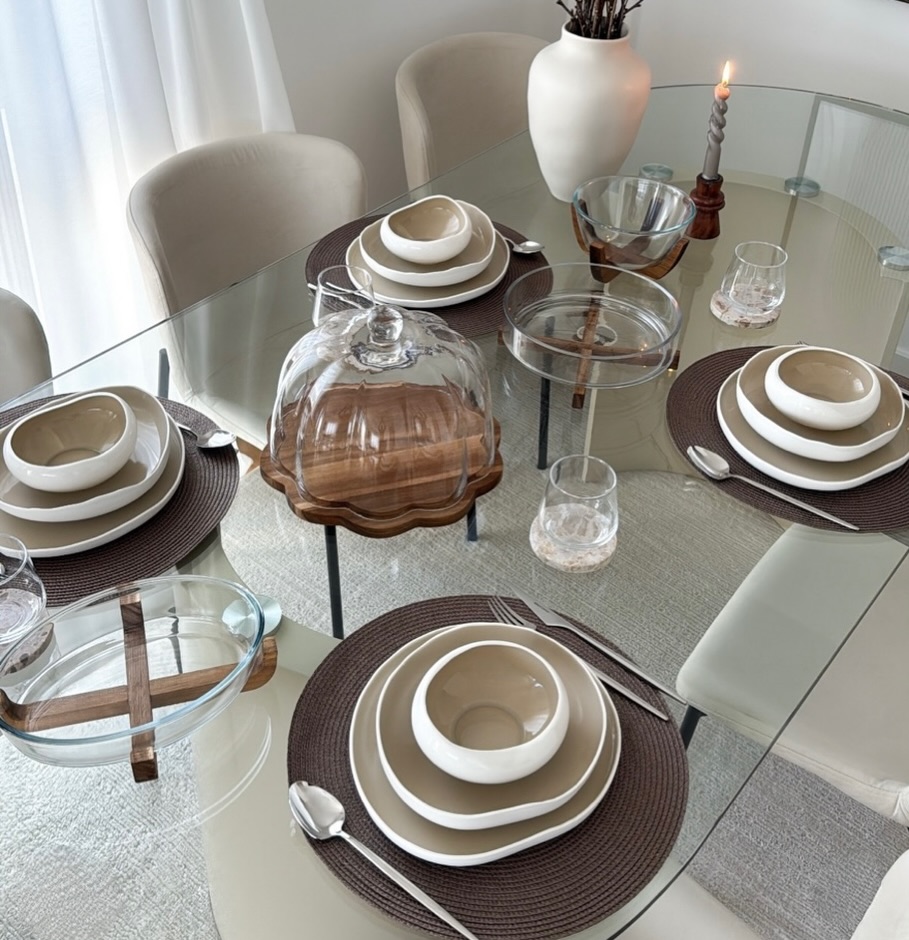Istanboutique Facebook ad: BRICARD Barles Geschirrset Weiß-Taupe, 25-teilig |…