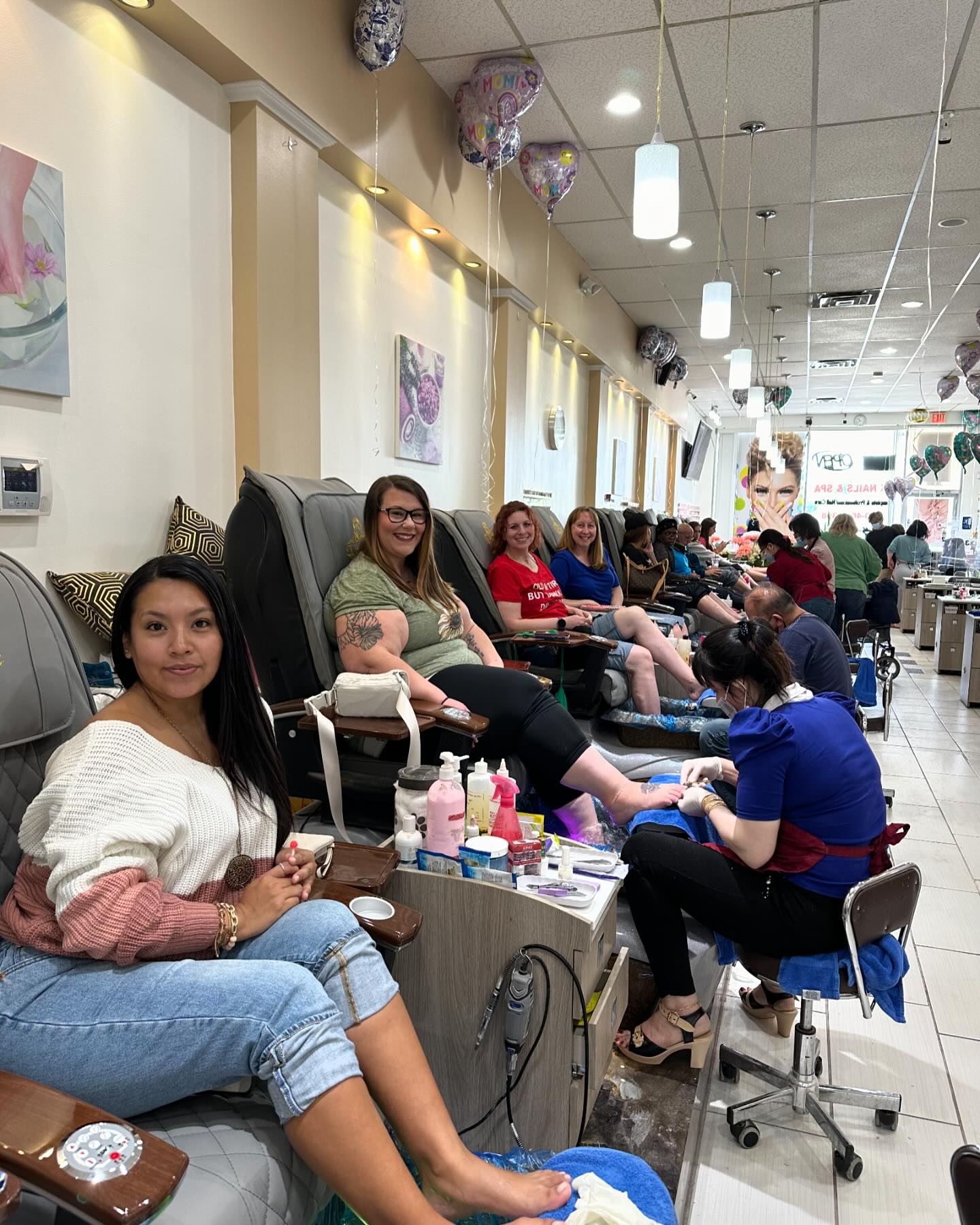 PK Nails & Spa Facebook ad: Glam up your Mother’s Day with our nail…