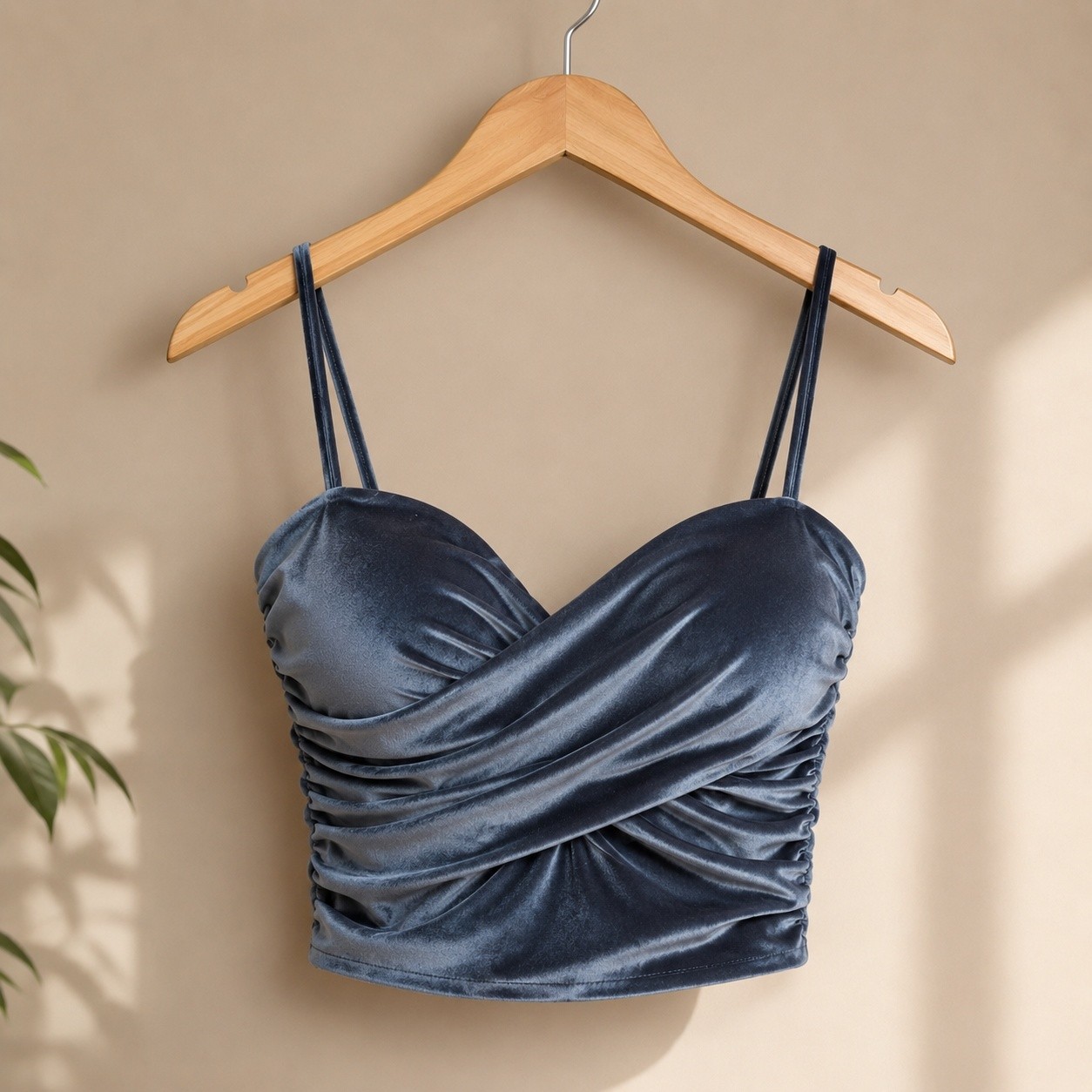Miss Fashion Lingerie Facebook ad