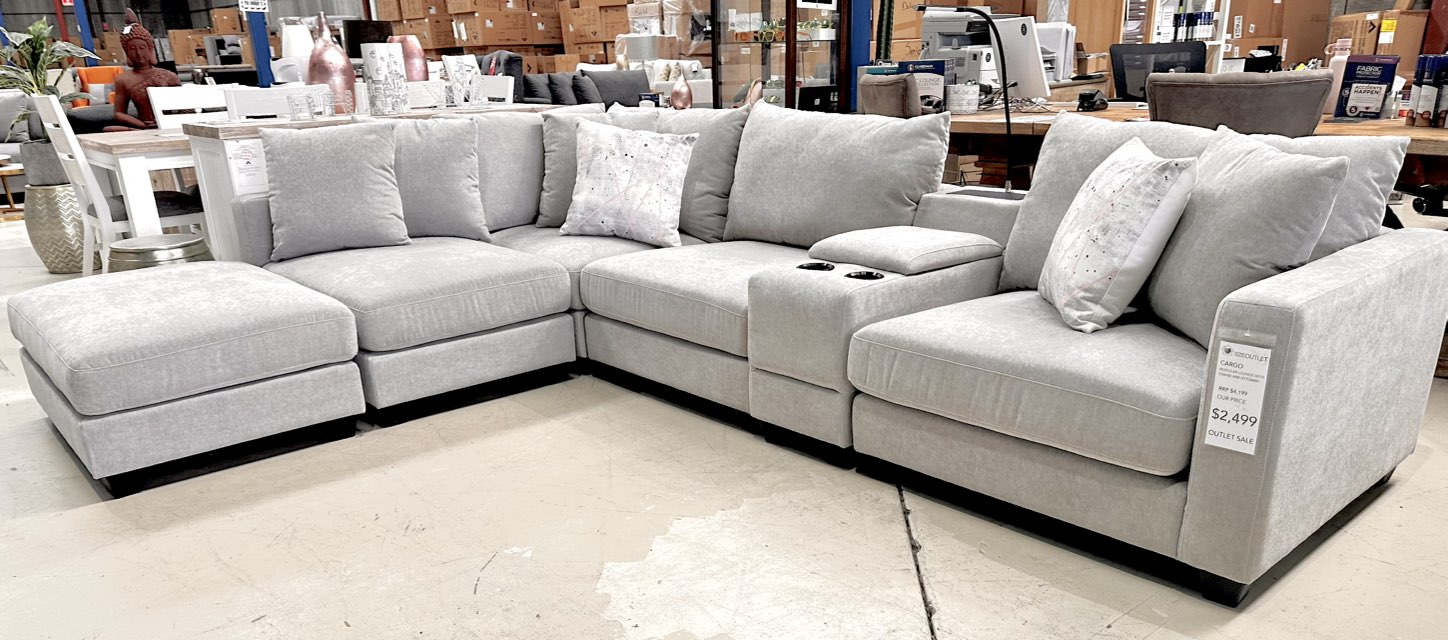 Home Furniture OUTLET Facebook ad