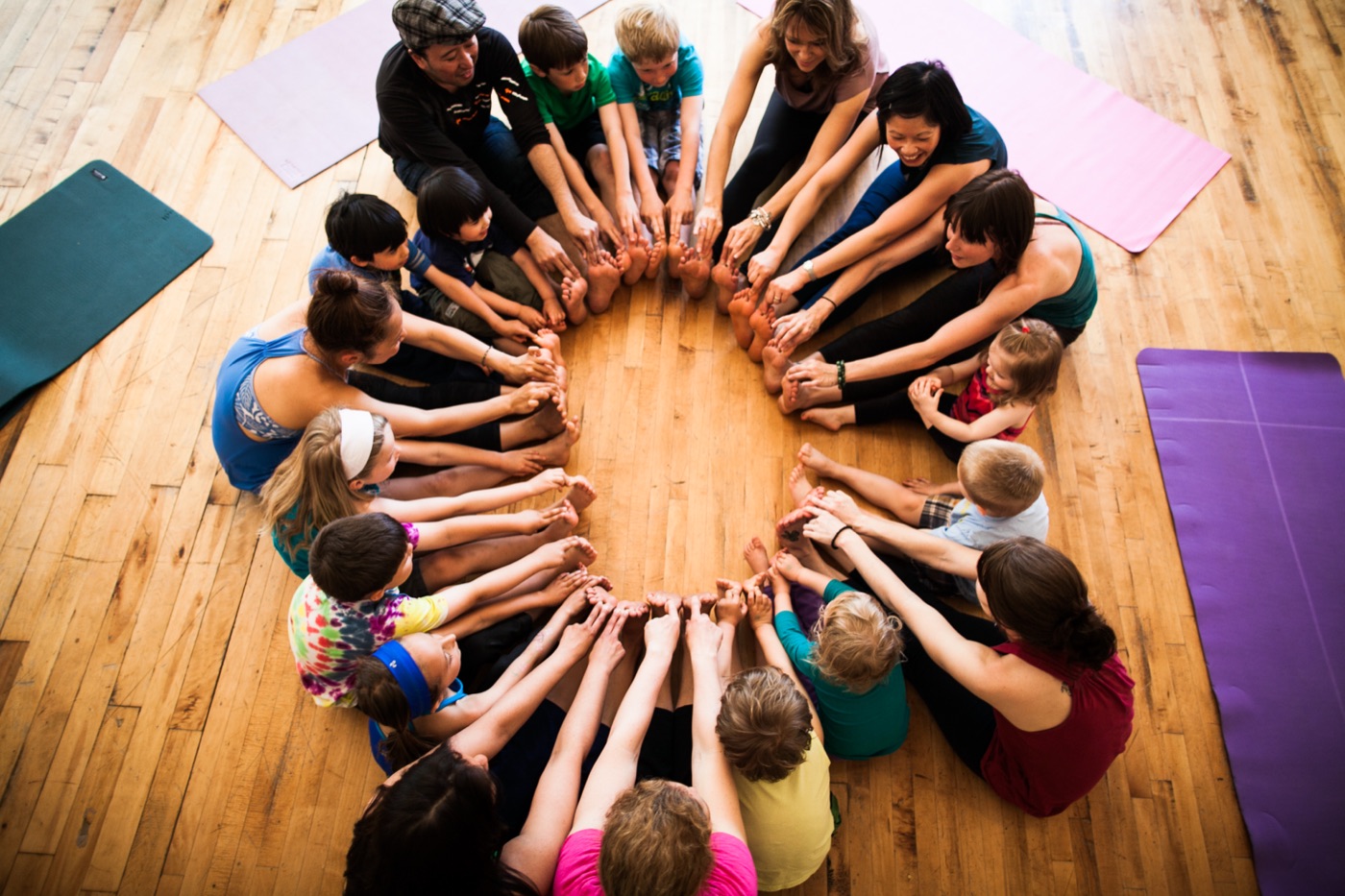 Rainbow Yoga Facebook ad