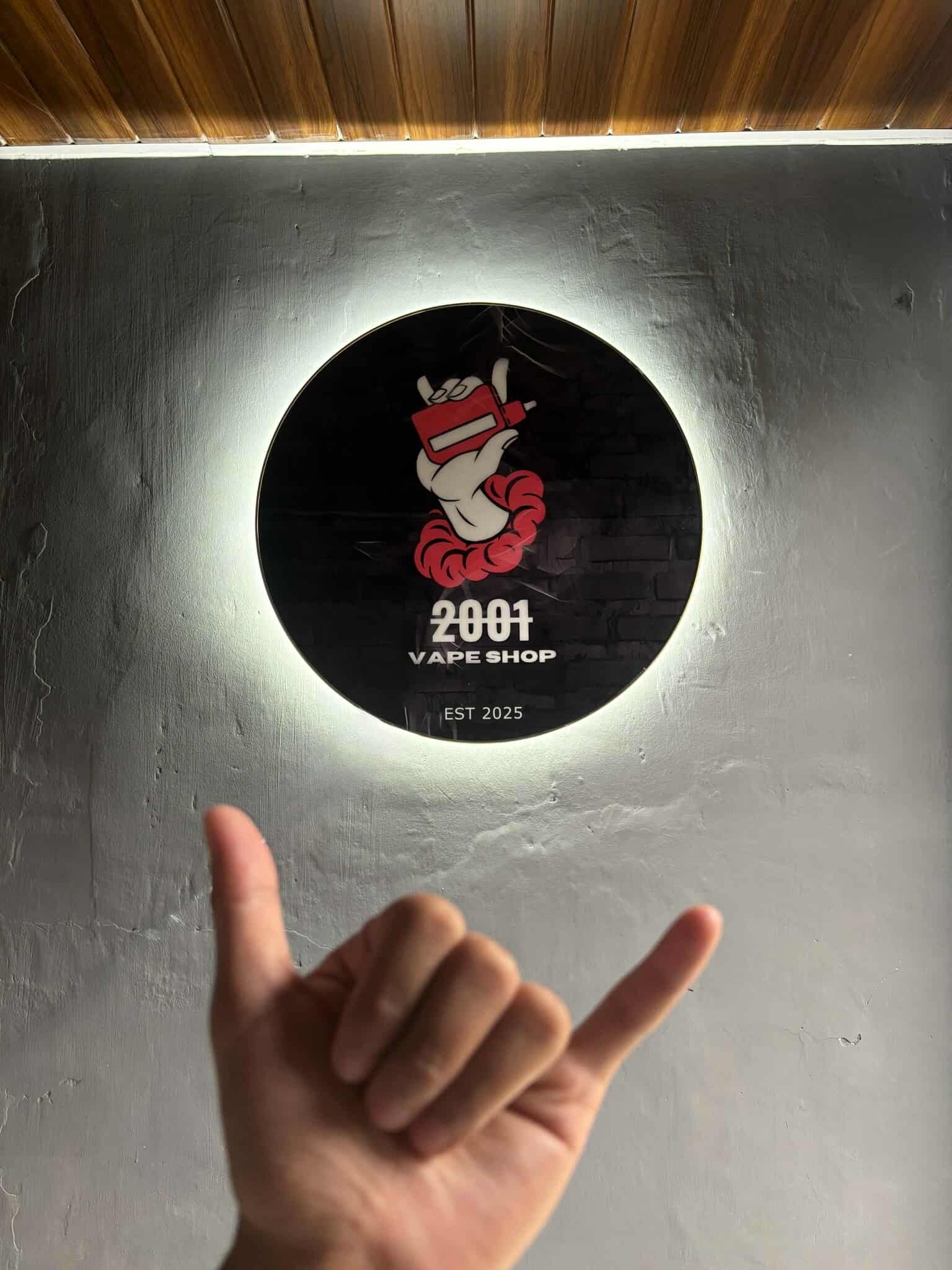 Amor Decor - LED LOGO Facebook ad