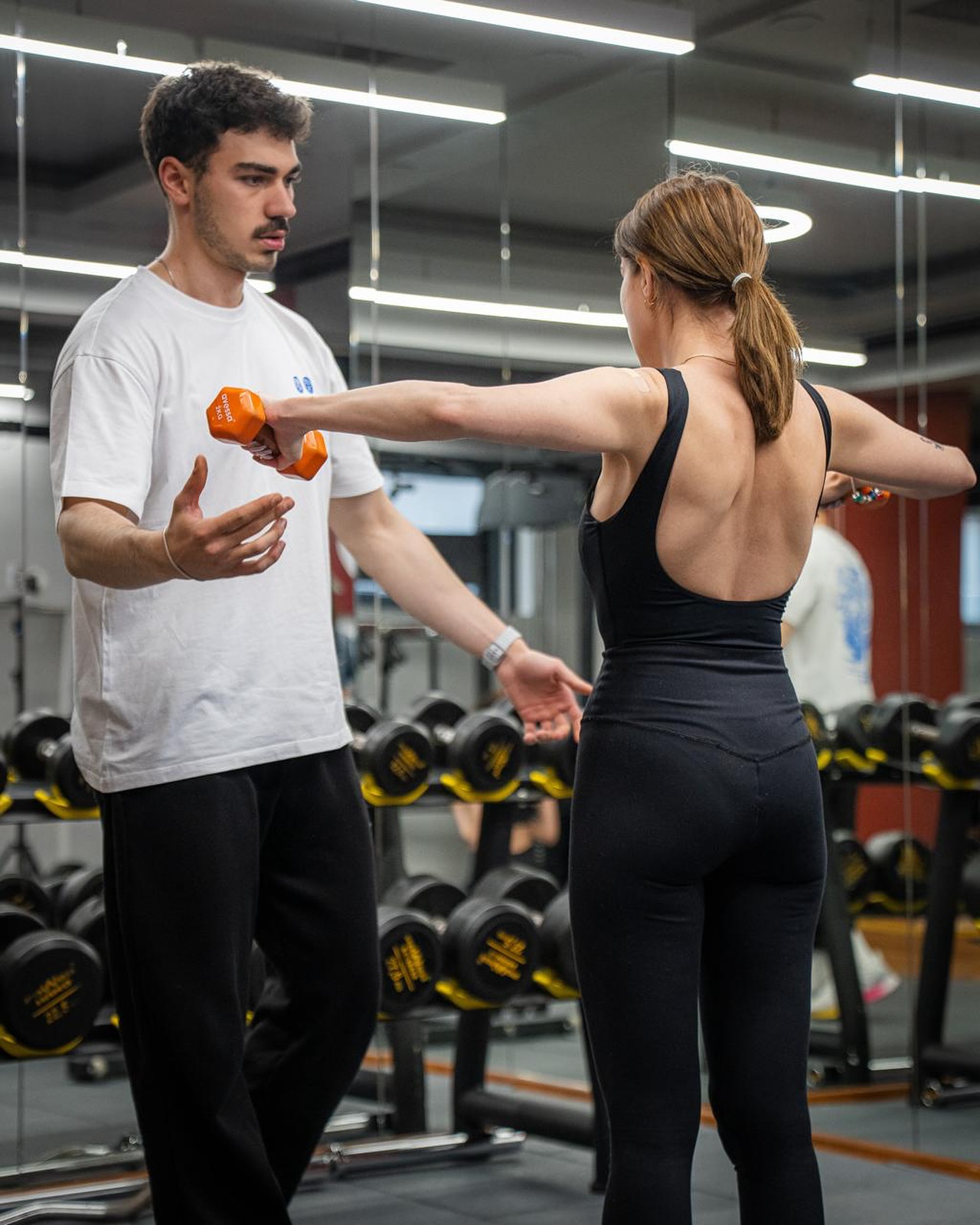 421training Facebook ad: Dönüşüm tesadüf değil, doğru yönlendirme ile başlar!