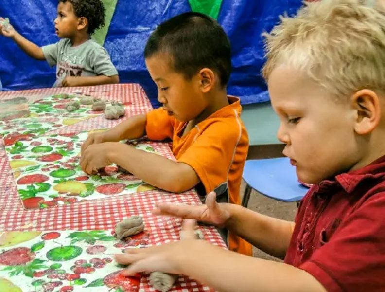 Oak Crest Day Camp (Official) Facebook ad