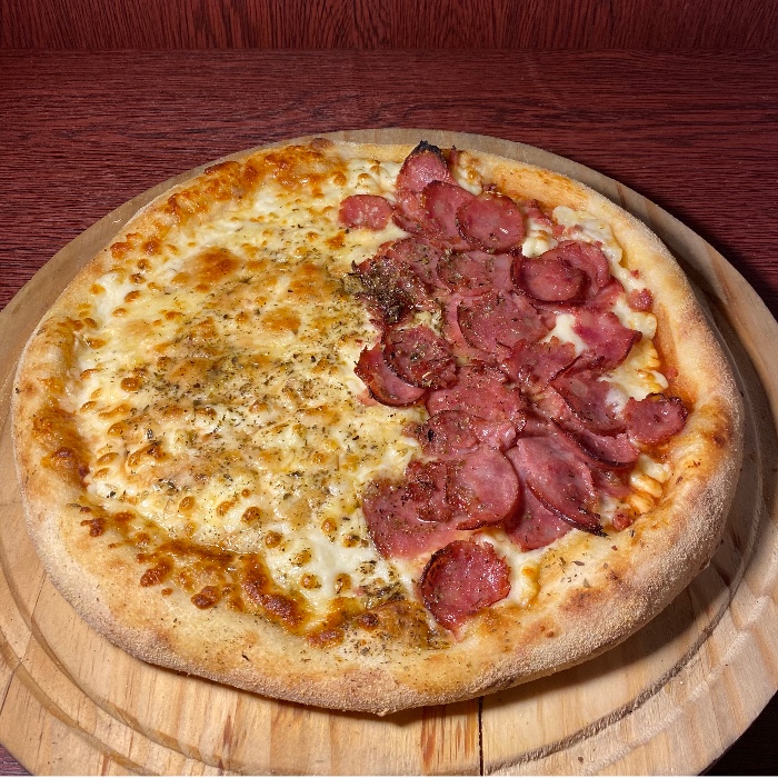 Pizzaria Mão Na Massa Facebook ad: ALERTA DE PIZZA QUENTINHA!