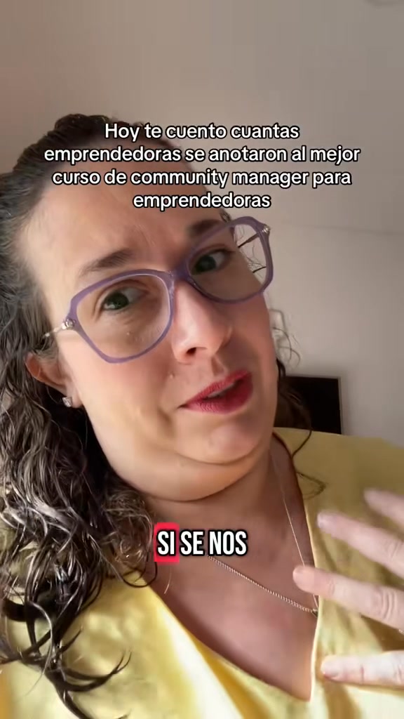Mujeres que Emprenden Facebook ad: ¡Tu última oportunidad!