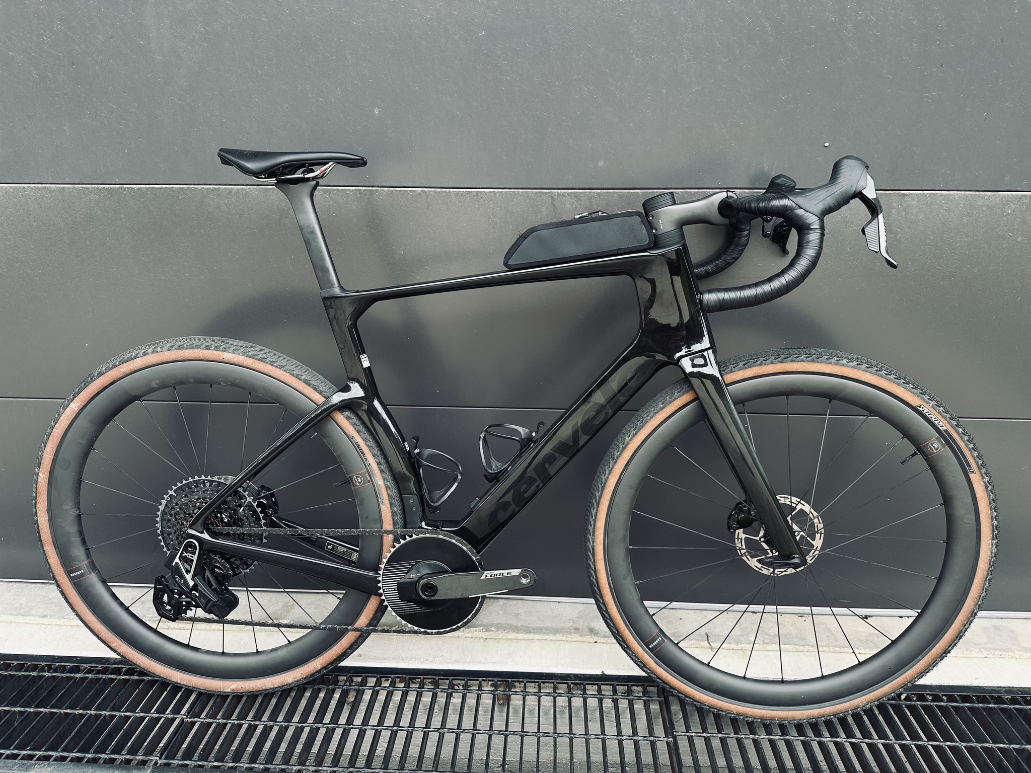 Jeff Dykes Facebook ad: Cervelo Aspero-5 2026 Force AXS size 58