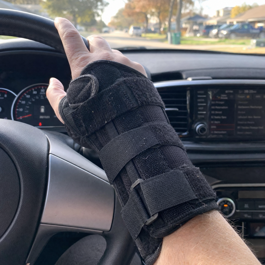 Carpal Tunnel Help Community Facebook ad: Anyone with carpal tunnel needs to see this