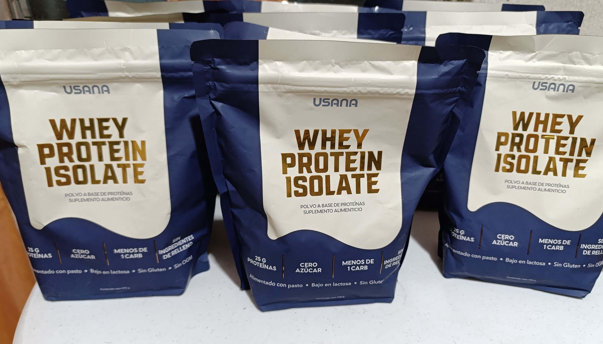 Yuca-limpio Facebook ad: Proteína SIN gluten y azúcares, baja en carbohidratos…