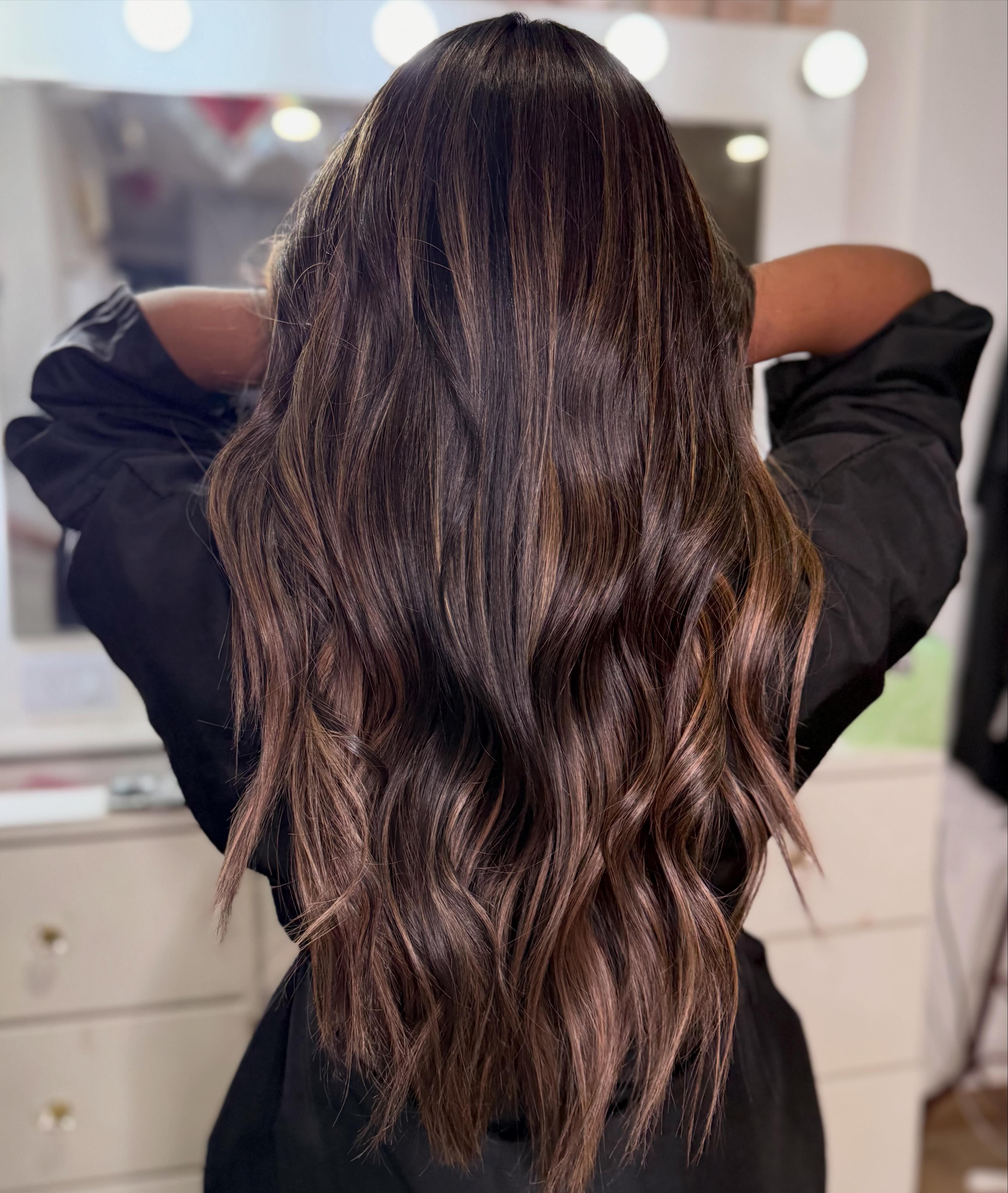 Lashmour Facebook ad: ¡Es momento de enamorarte de tu cabello!