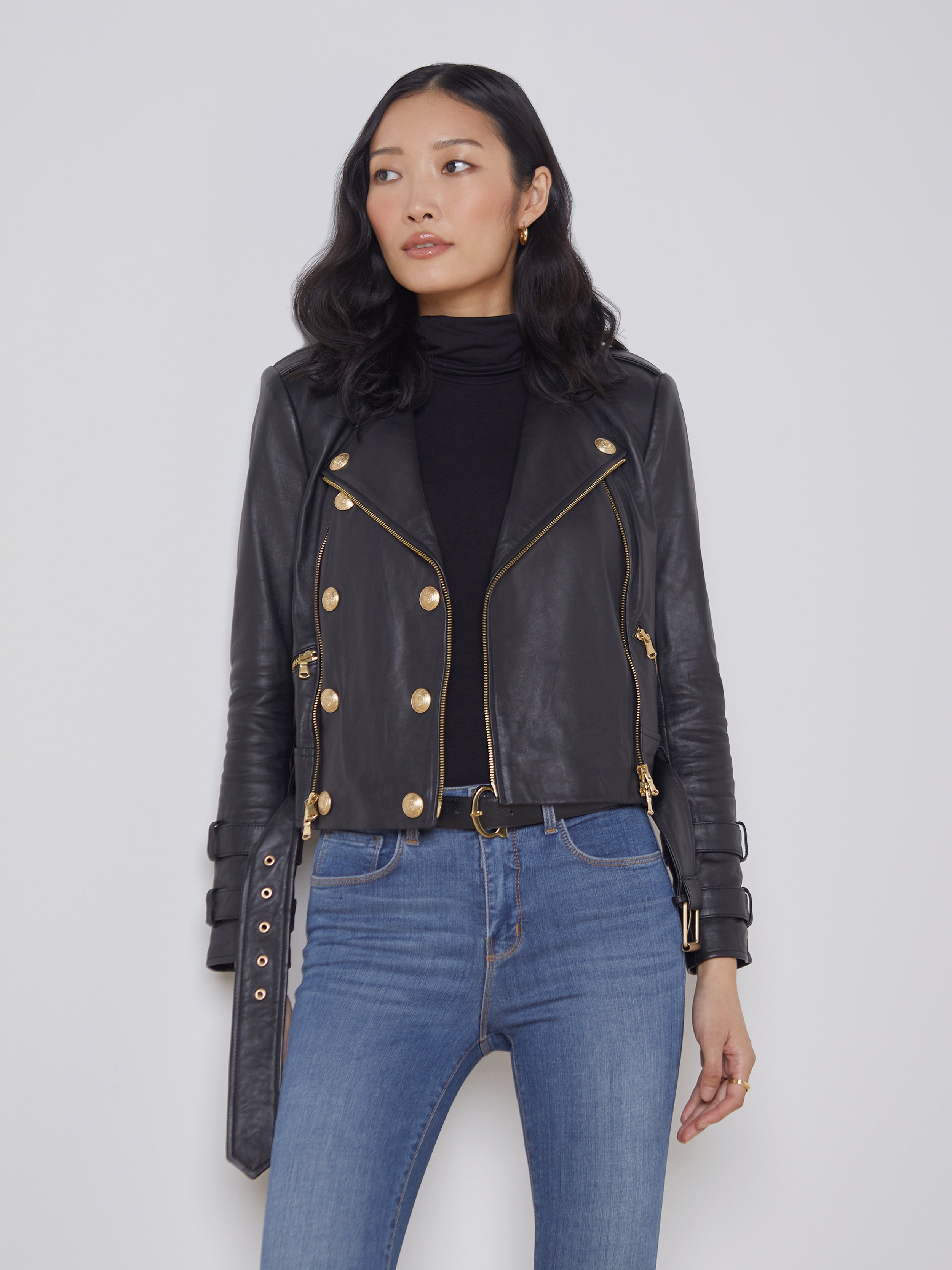 L'AGENCE Facebook ad: Complete your wardrobe with these refreshed classics.
