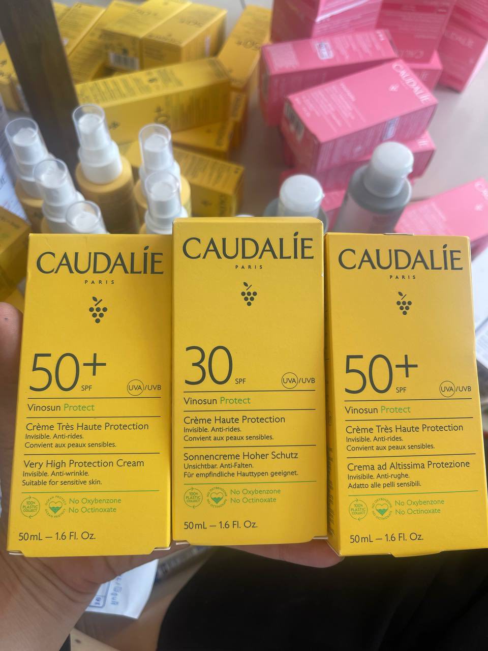 The Wellness Store ឌឺវែលនែស៍ស្តរ Facebook ad: តោះបង UV,cream,Serum caudalie នឹង អាហារ វំប៉ន ផ្សេងៗ ទៀត…